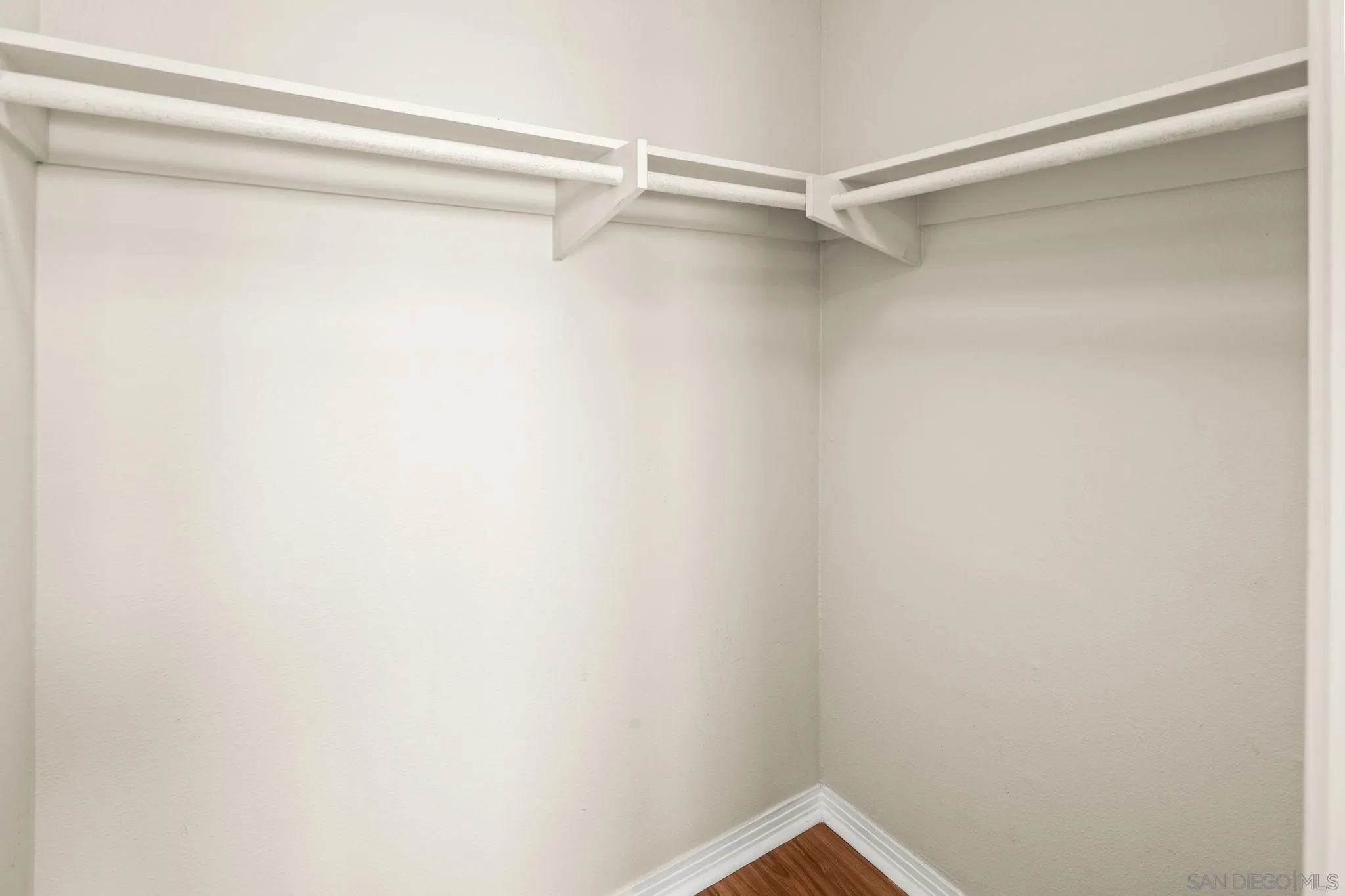 https://cdn.realtyfeed.com/cdn/127/260022960/d6e63046d93f6e6bed0b55f845f9e887.webp