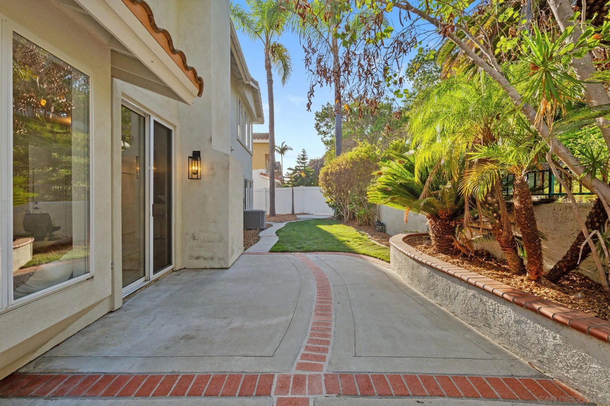 https://cdn.realtyfeed.com/cdn/127/260022963/02ad75cc1bf3042aee1616baea09e328.webp