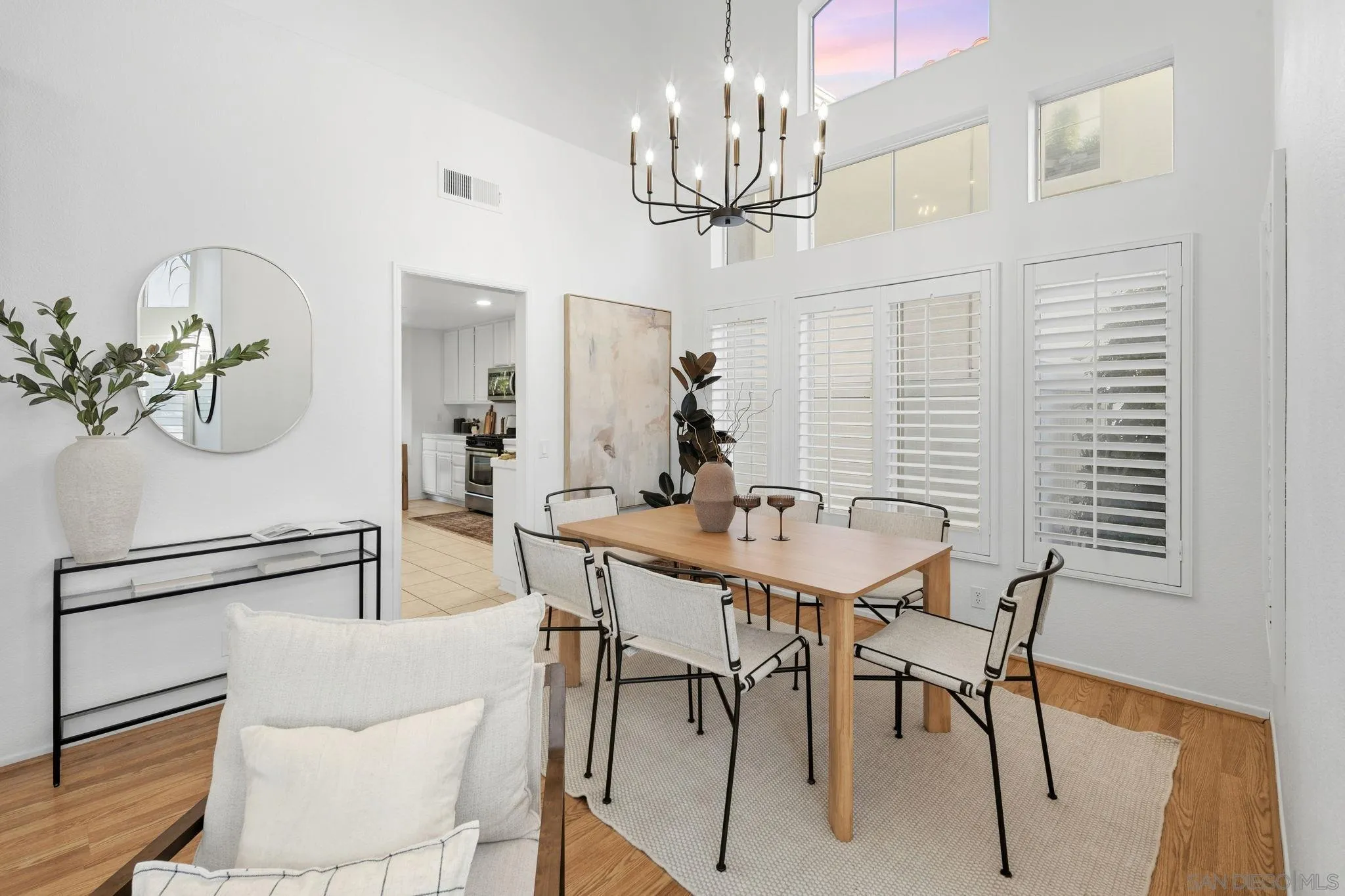 https://cdn.realtyfeed.com/cdn/127/260022963/9c837881ea8f9aac0f5a50df30ff5459.webp