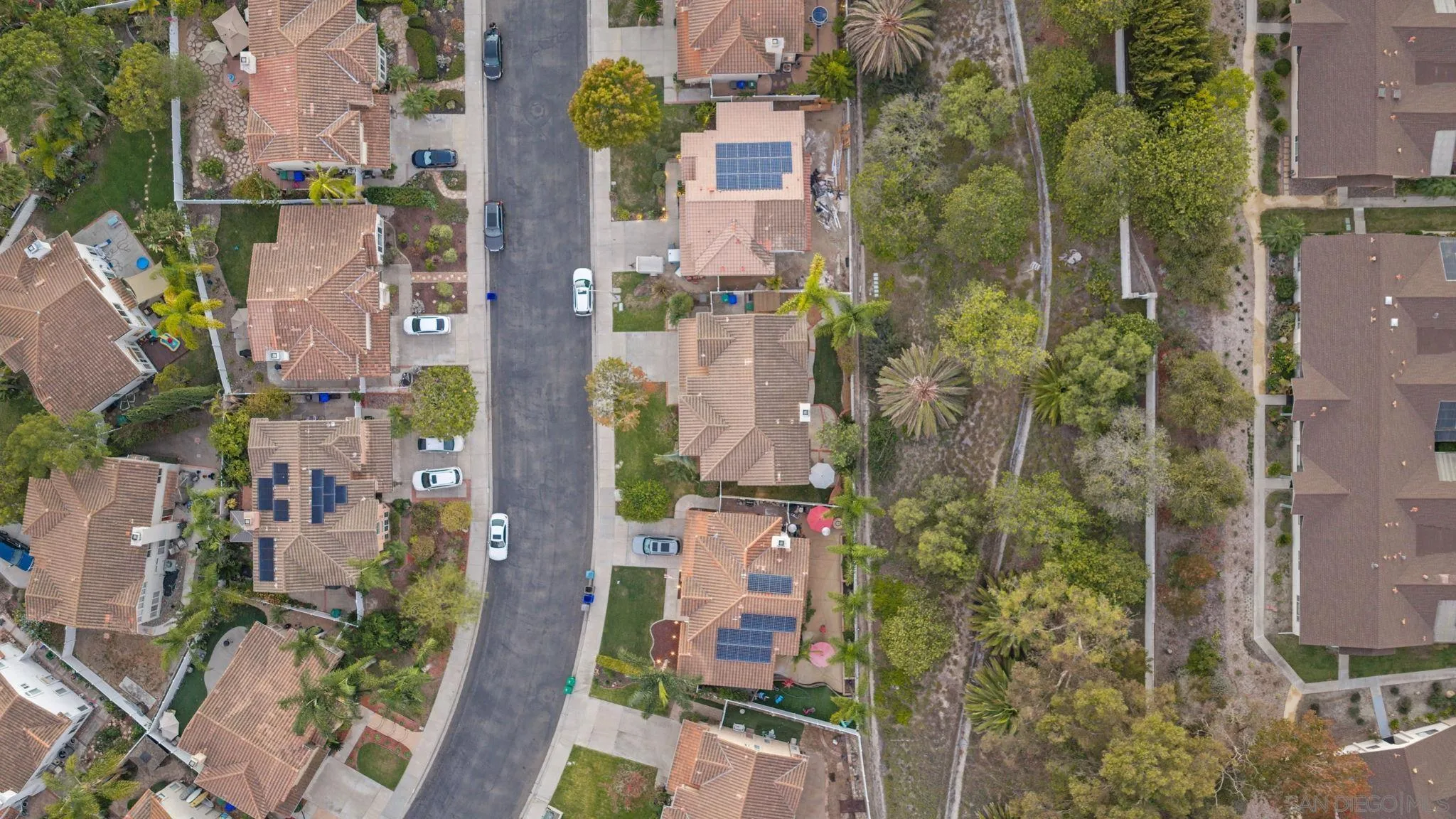 https://cdn.realtyfeed.com/cdn/127/260022963/a1466eb10c5119e93be4d7bb4b8980f2.webp