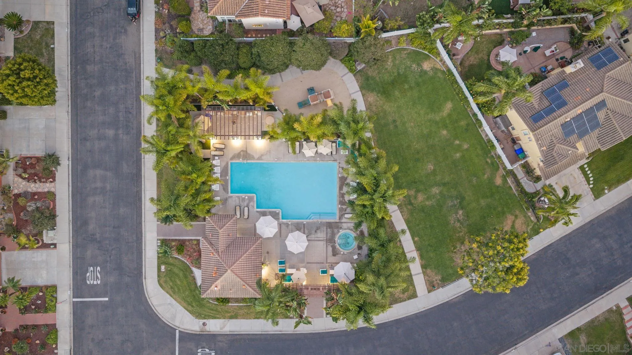 https://cdn.realtyfeed.com/cdn/127/260022963/b75bdae2c93cfd3d2676ee9f9e998f15.webp