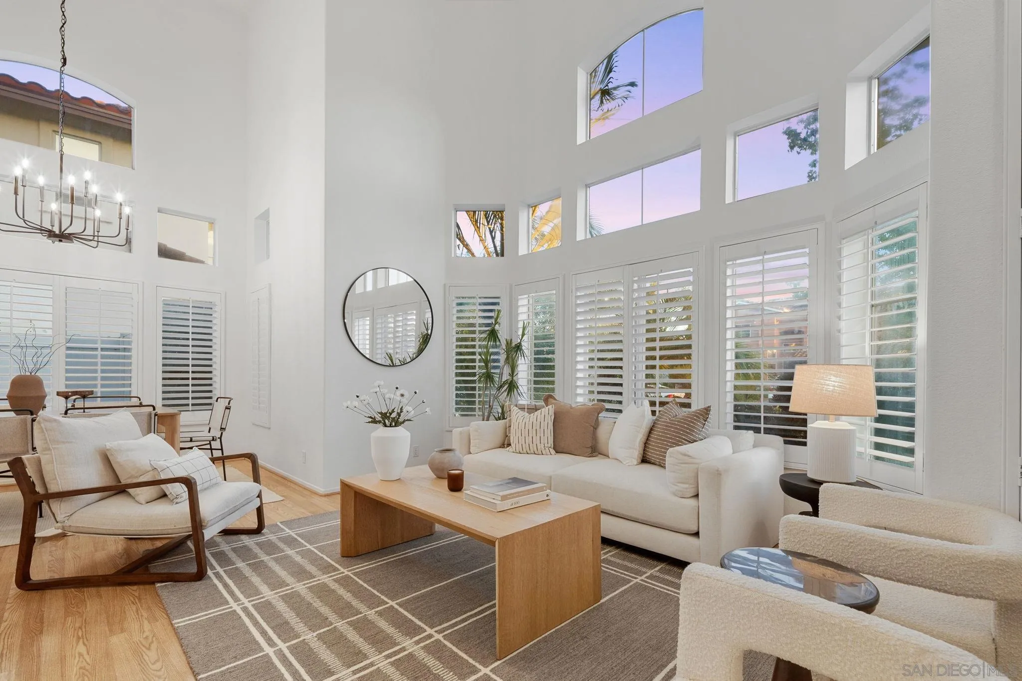 https://cdn.realtyfeed.com/cdn/127/260022963/c87f65f8789d1e6e3ce9bd926ef8efa9.webp