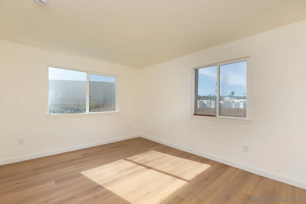 https://cdn.realtyfeed.com/cdn/127/260022968/0df874a052cc404b66fad4af9bb1cf67.webp