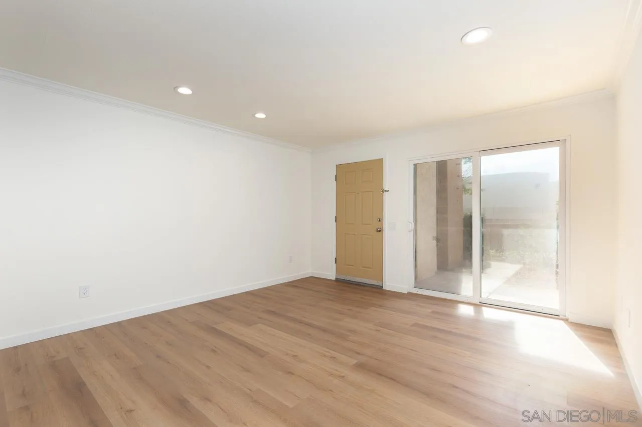 https://cdn.realtyfeed.com/cdn/127/260022968/763d7627ab4ff6a9ff1ffd21aec3f4f9.webp