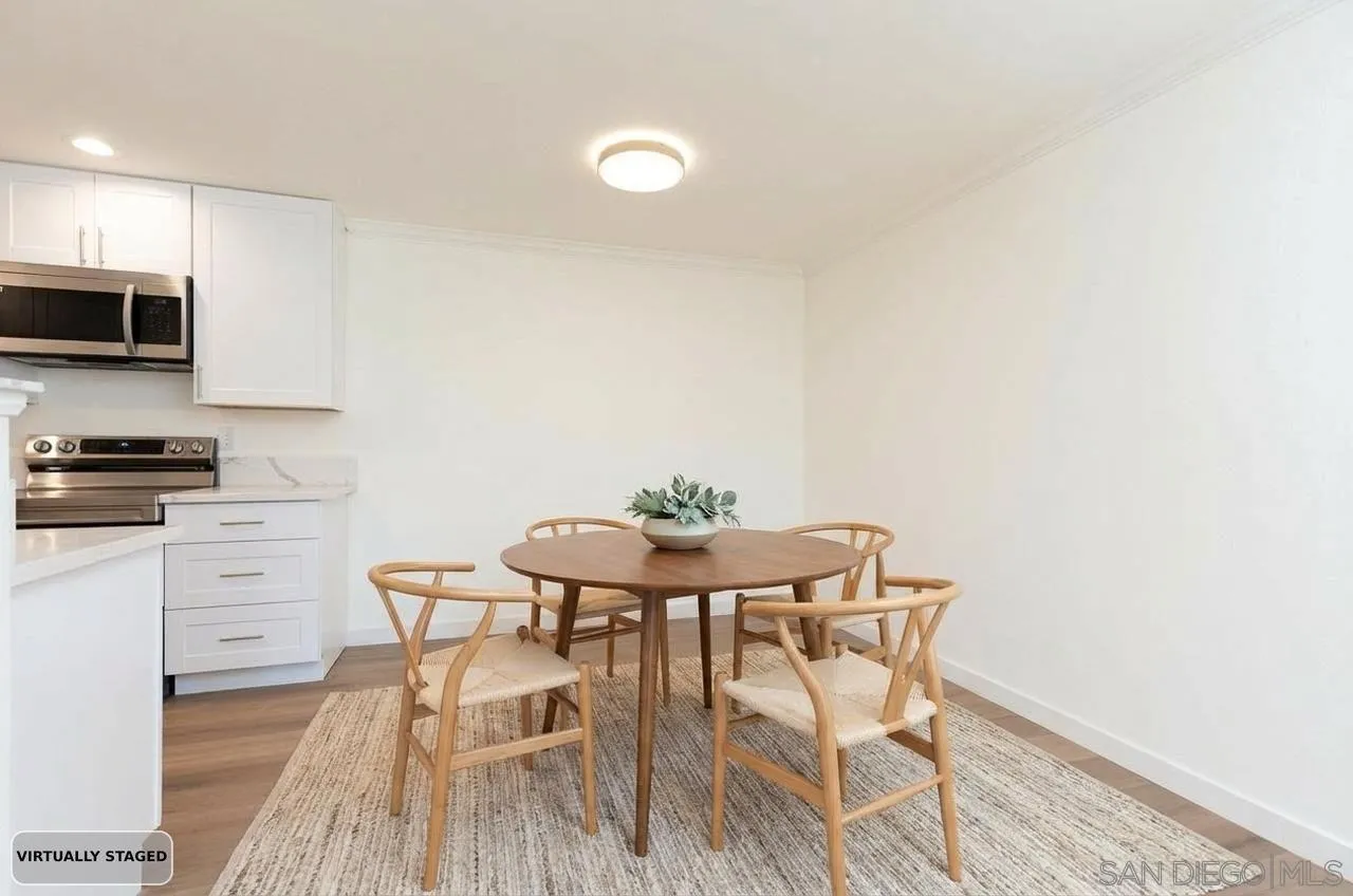 https://cdn.realtyfeed.com/cdn/127/260022968/a6a6cf8645b81a169c65266b16f59c1d.webp
