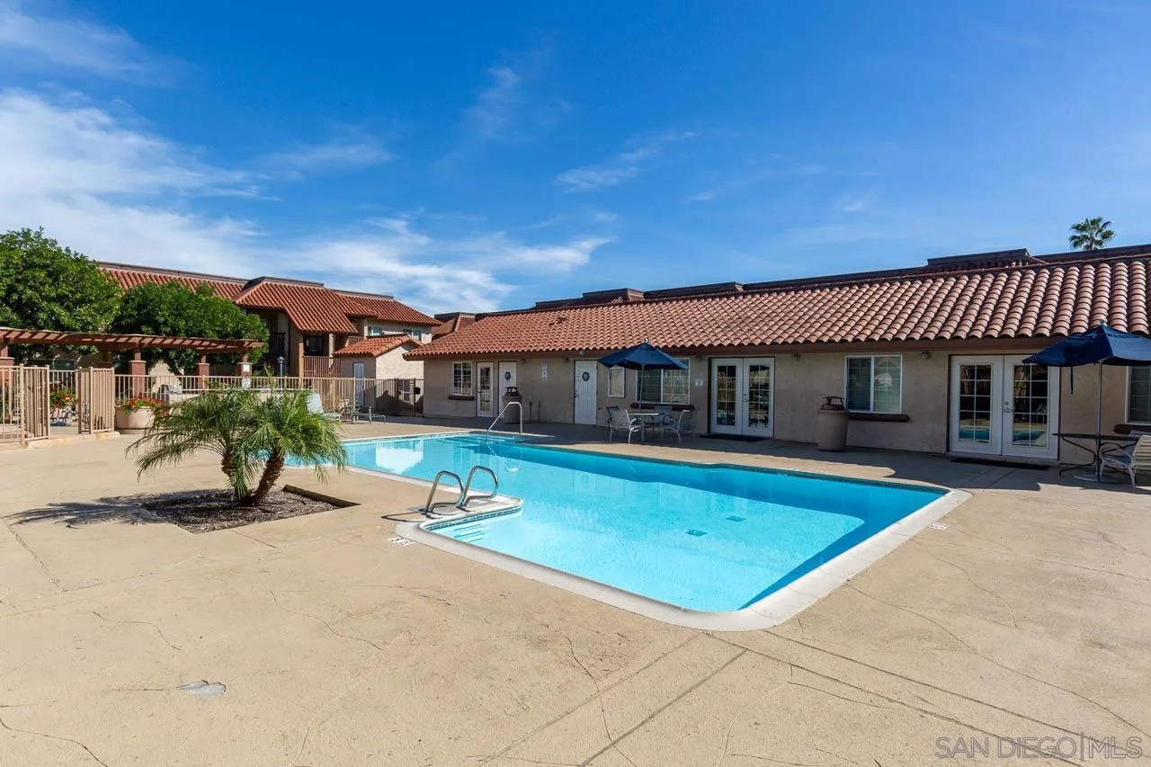 https://cdn.realtyfeed.com/cdn/127/260022968/b27a08f044de70c1023cce218833ca92.webp