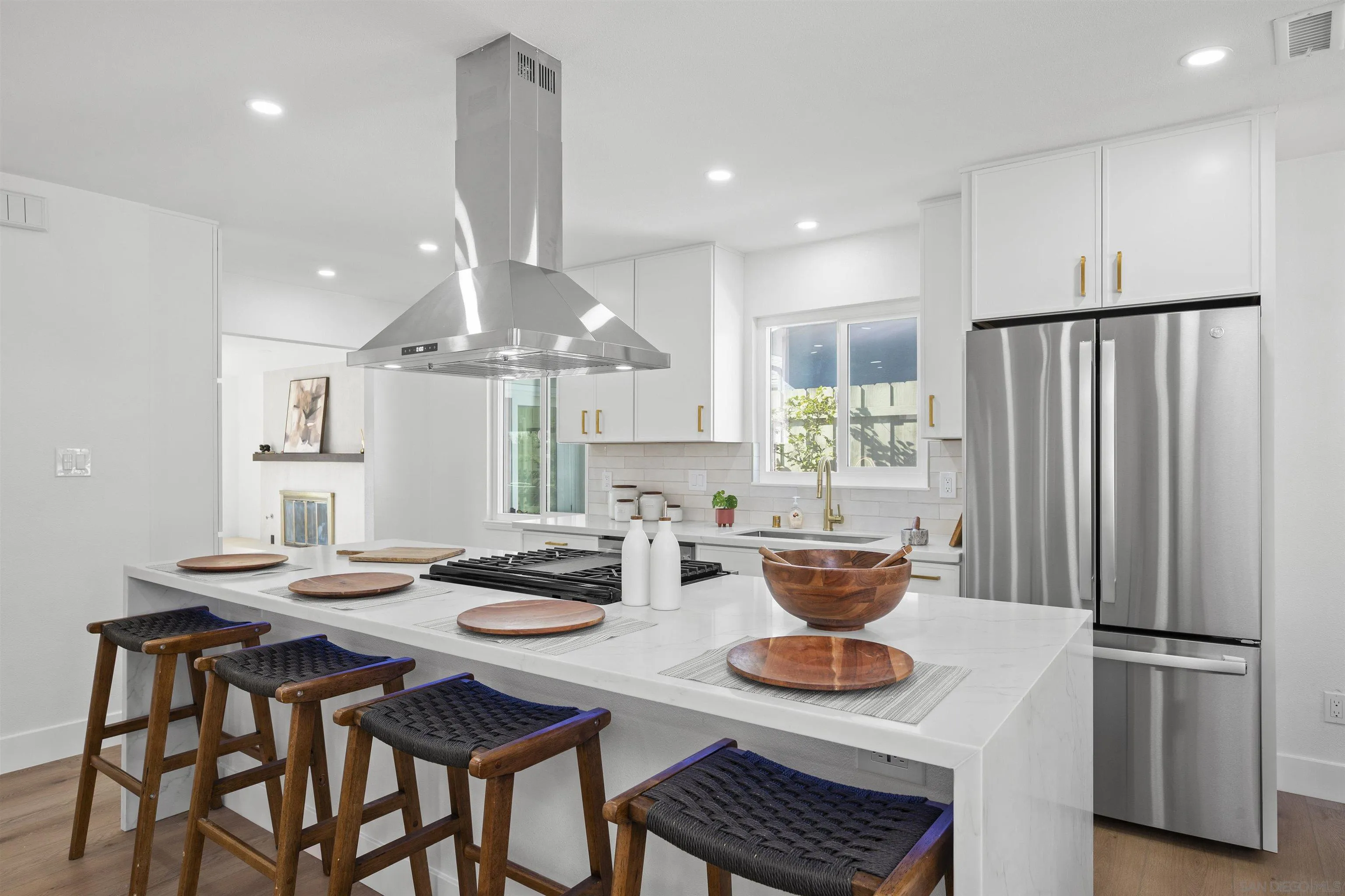 https://cdn.realtyfeed.com/cdn/127/260022970/3575e6563dd853828ce14bad3c1b5be5.webp