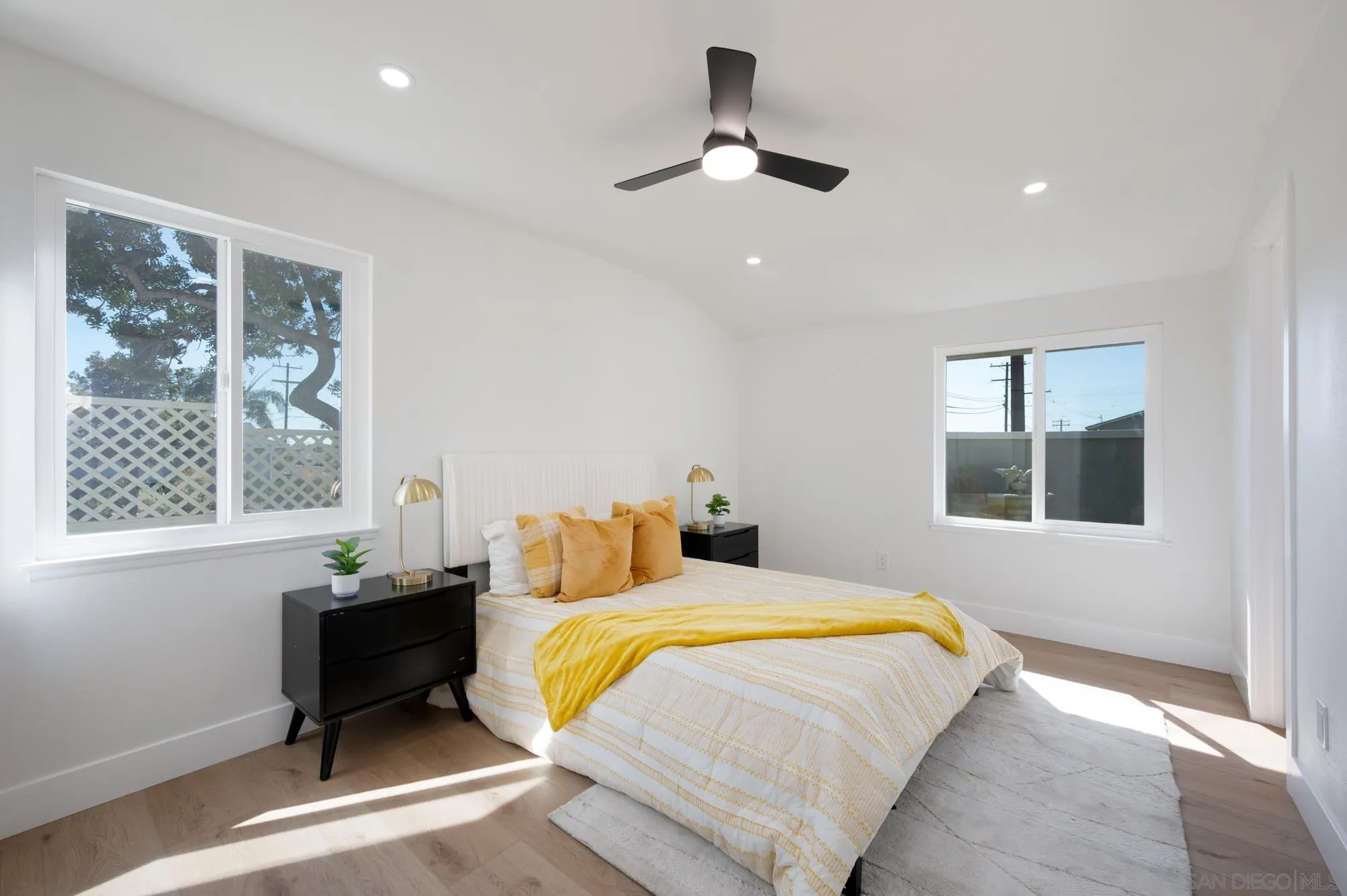 https://cdn.realtyfeed.com/cdn/127/260022970/430a140a29df0ea12371353ddc2f6599.webp