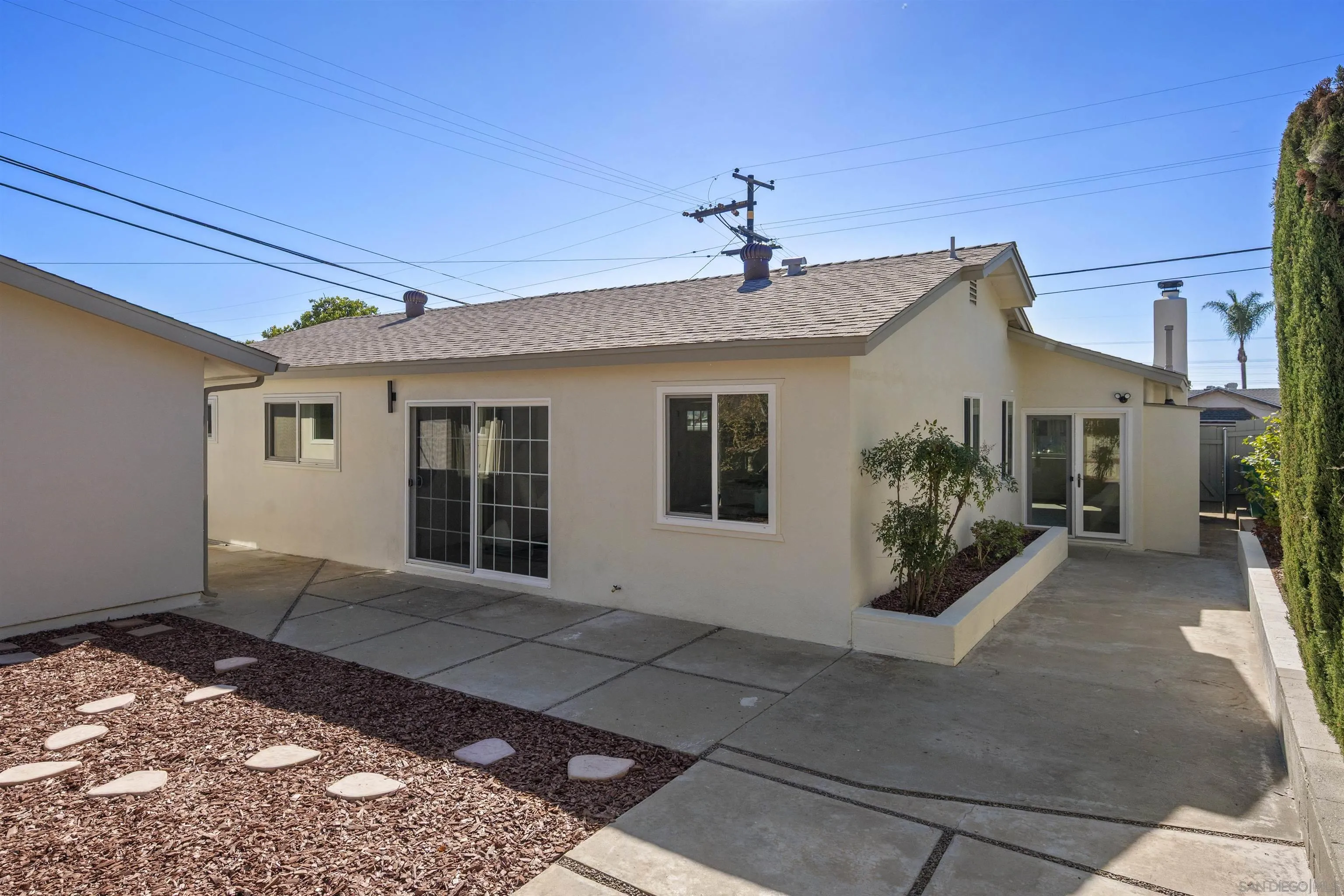 https://cdn.realtyfeed.com/cdn/127/260022970/4338bc7cbd9a0e4e1fc7e420af243eb9.webp
