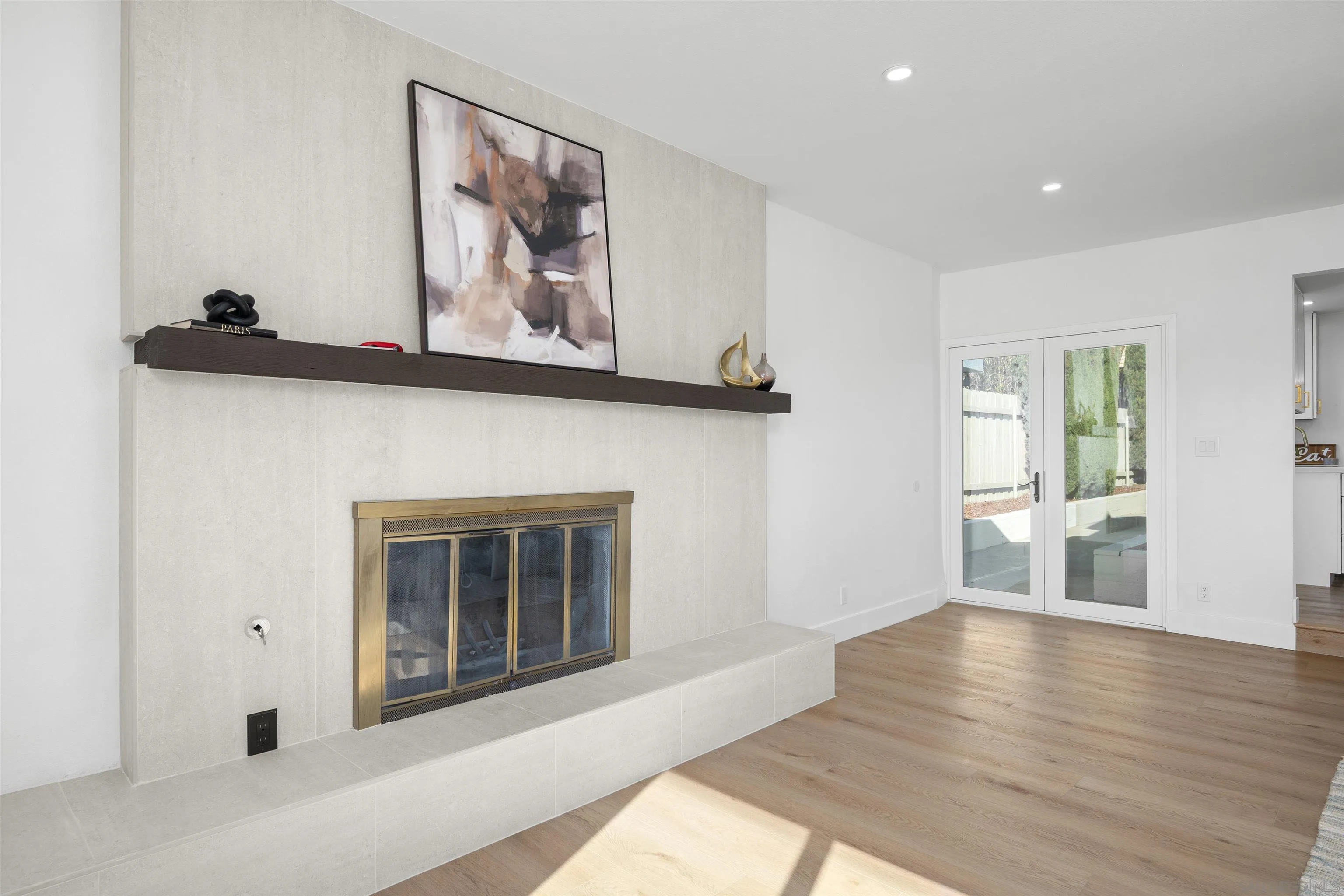 https://cdn.realtyfeed.com/cdn/127/260022970/77b1a2f2f10697f59d198fb8c4c7f5a7.webp