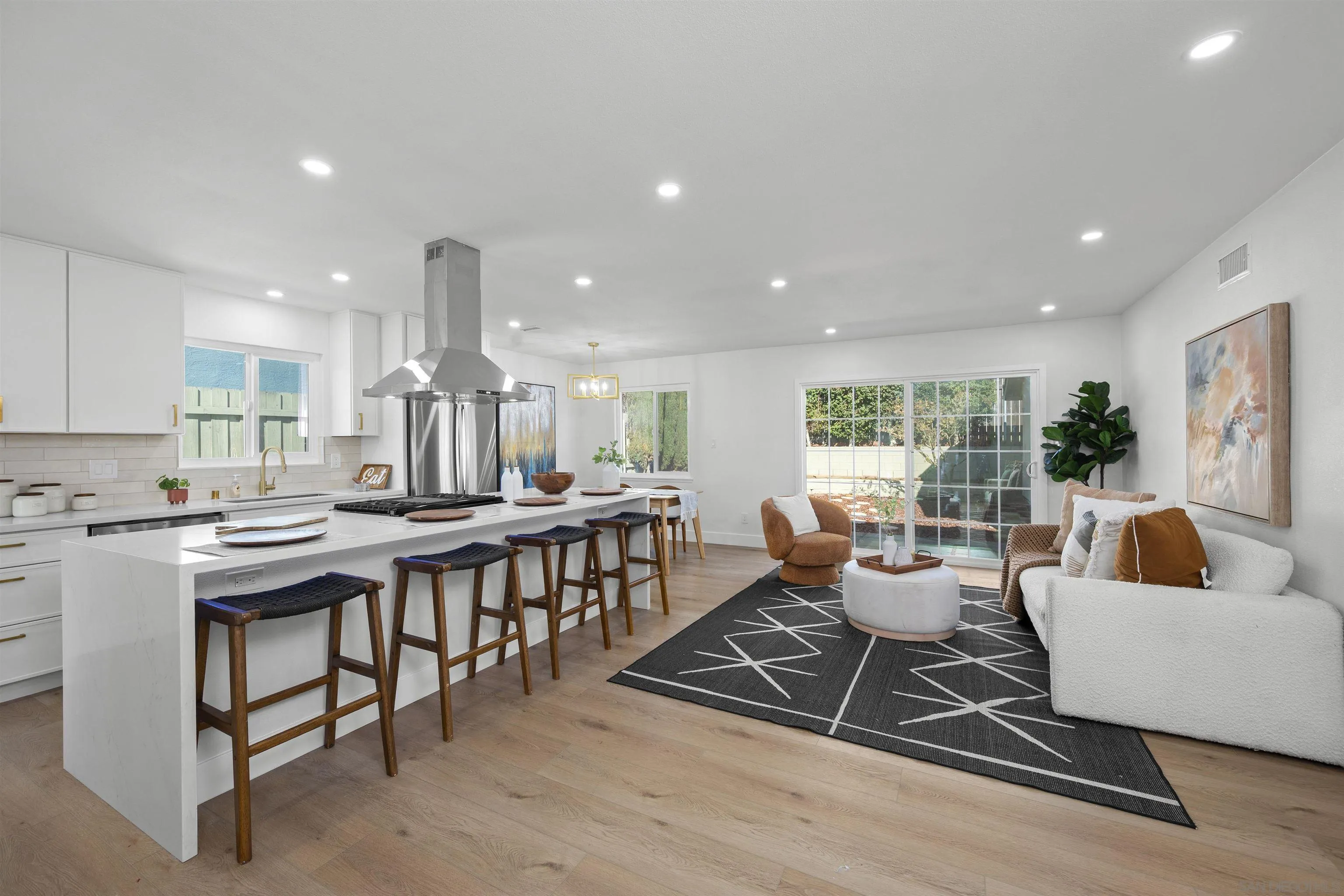 https://cdn.realtyfeed.com/cdn/127/260022970/a8cc3cfcfbe6e435a3a1838e599a7781.webp
