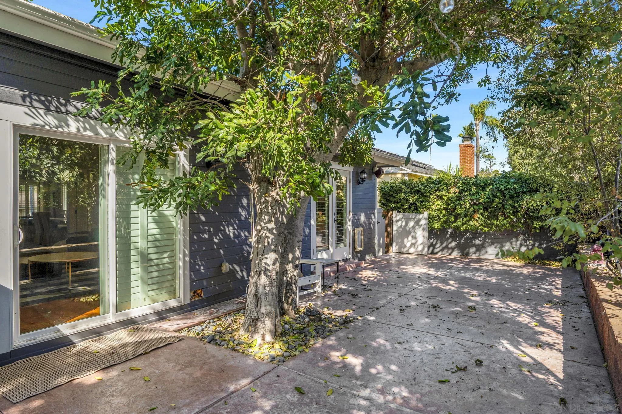 https://cdn.realtyfeed.com/cdn/127/260022972/f31adb27258440a5009eb2f0692af390.webp