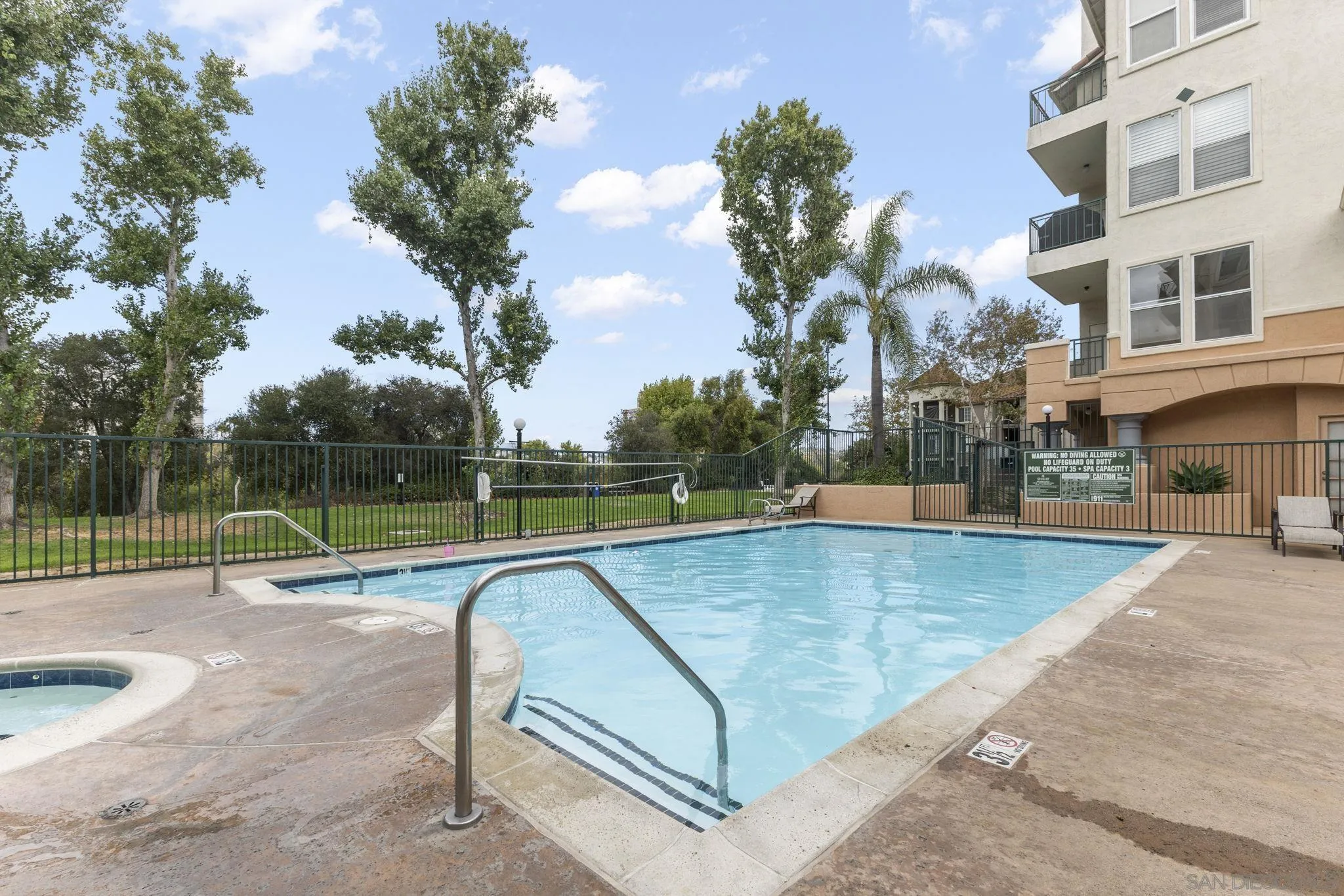 https://cdn.realtyfeed.com/cdn/127/260022975/30713e33bd6220826b7970f24a216492.webp