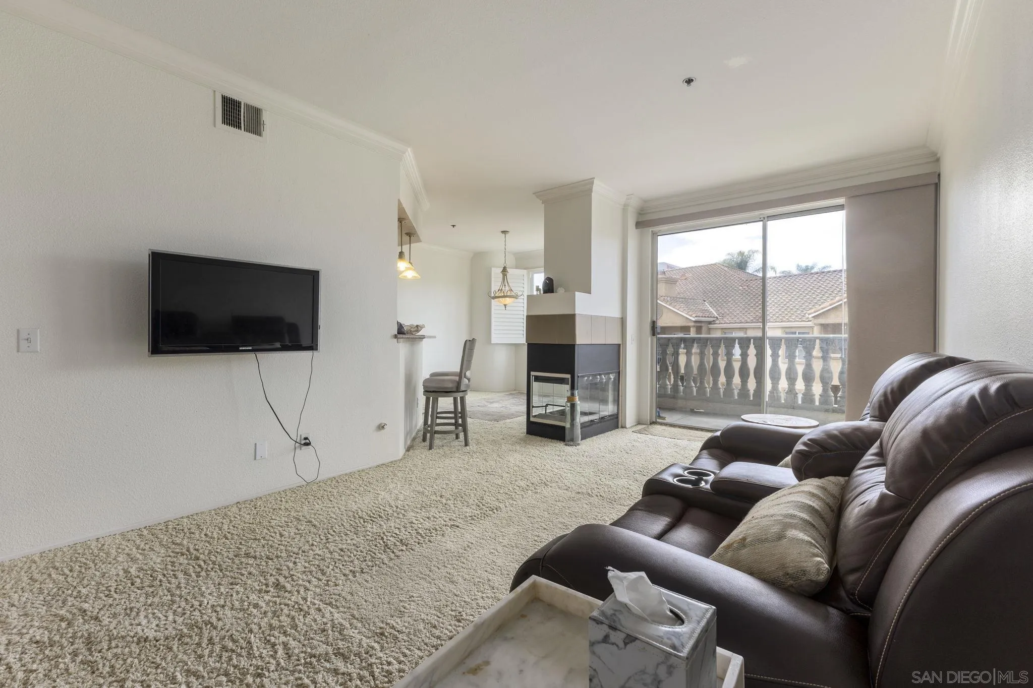 https://cdn.realtyfeed.com/cdn/127/260022975/c94ddbd0cfa7c14a76f59b6fe700f338.webp