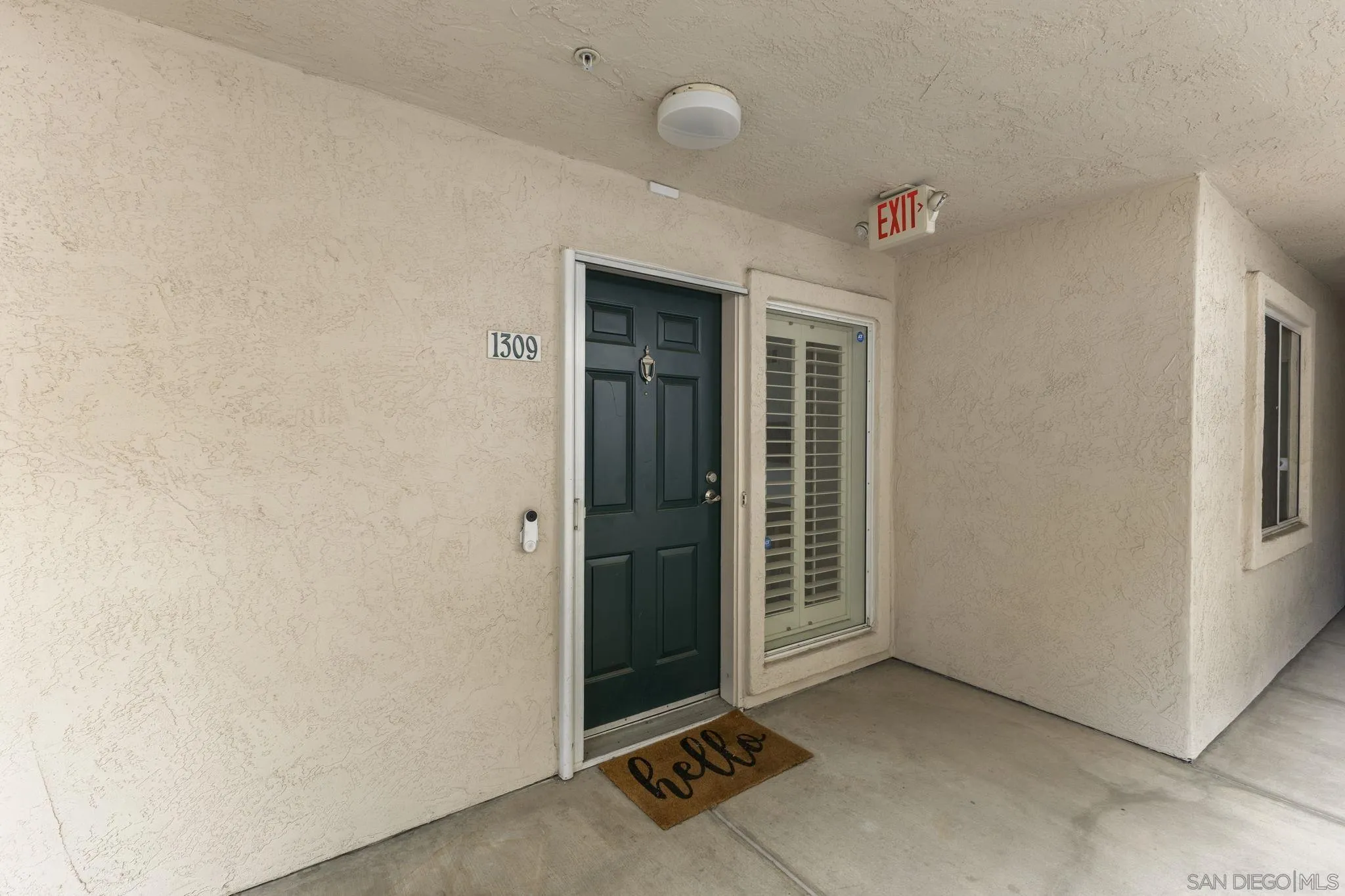 https://cdn.realtyfeed.com/cdn/127/260022975/f006cc2b5e32557a0ebab21a8b7e0d3b.webp
