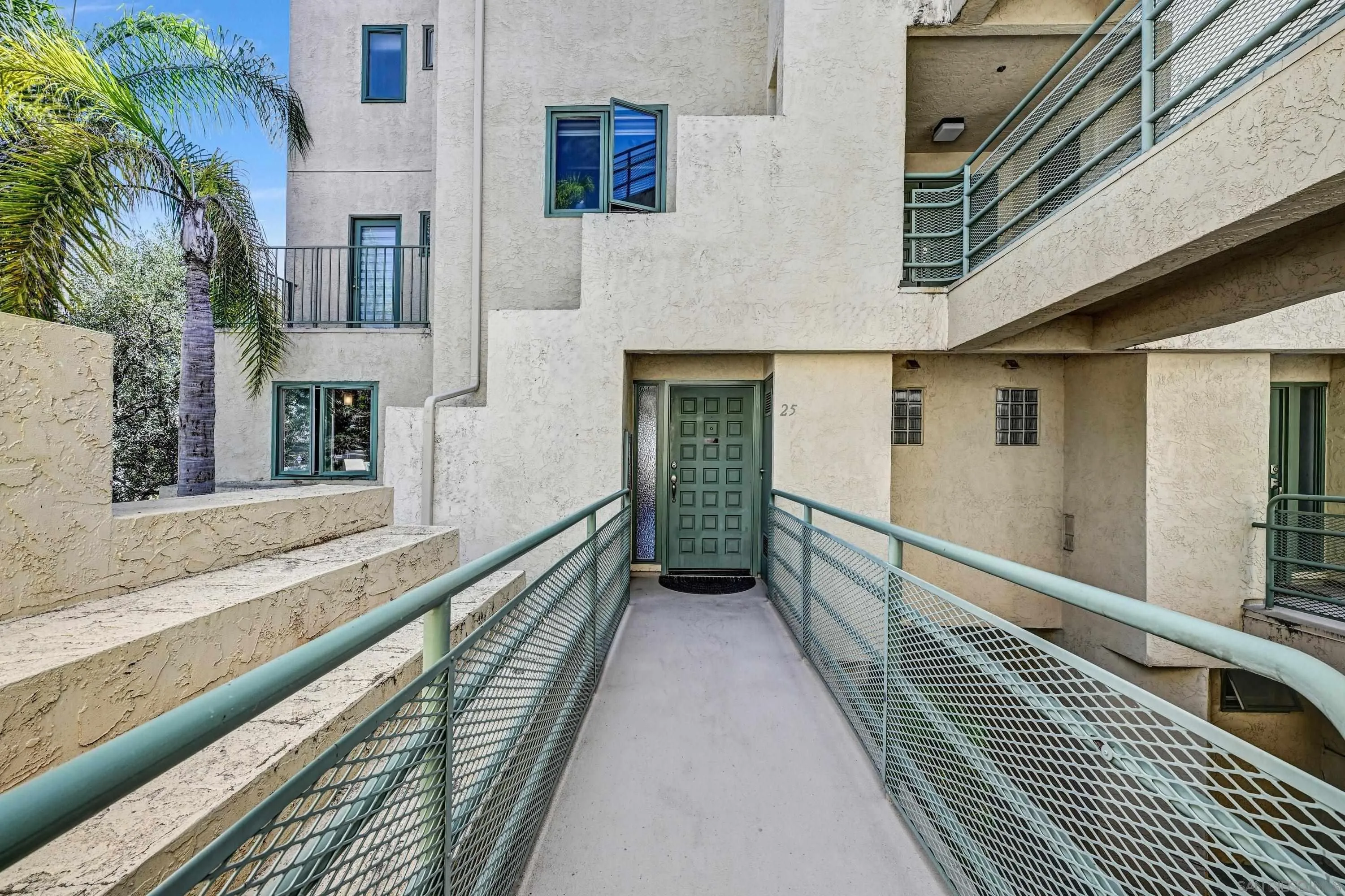 https://cdn.realtyfeed.com/cdn/127/260022982/c801b6a64a4fc18e3e87bc2fca9c0072.webp