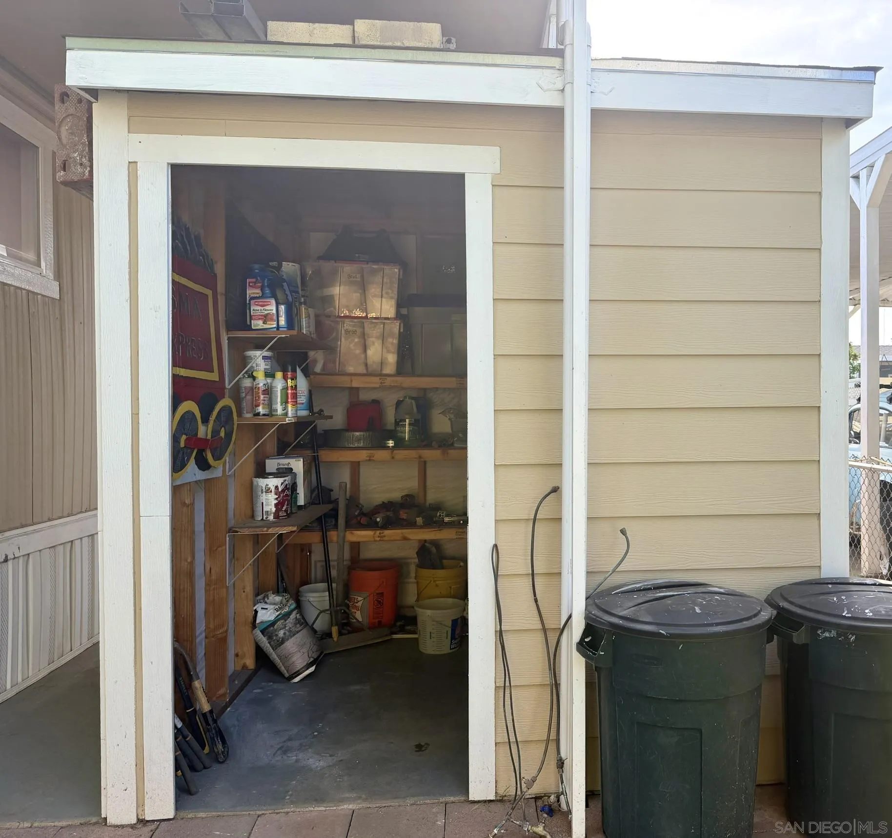https://cdn.realtyfeed.com/cdn/127/260022984/59285ea6787d48847ee13ec5bb64951e.webp