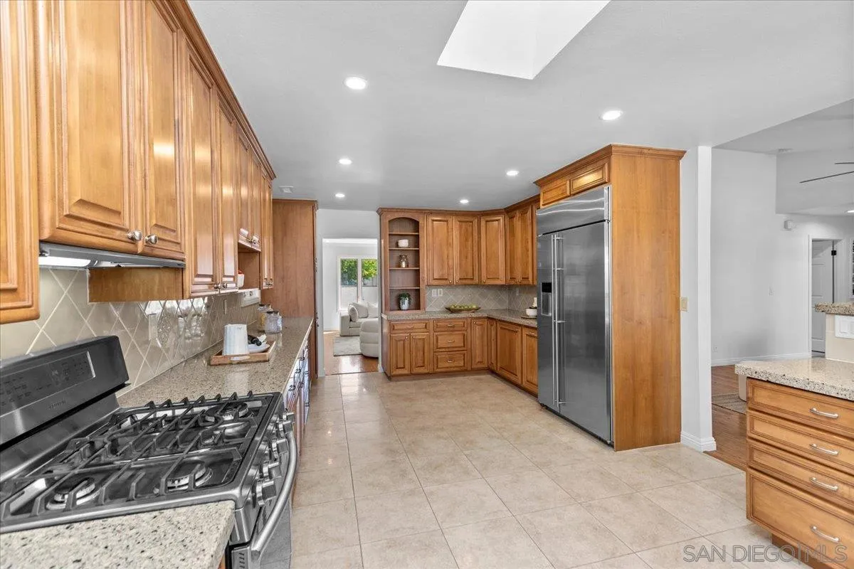 https://cdn.realtyfeed.com/cdn/127/260022989/55981a754832a85b0ad01eba08281de3.webp