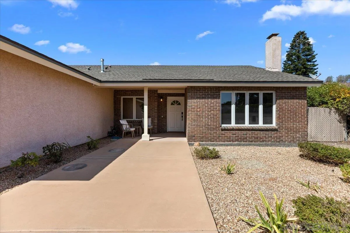 730 Doris, Encinitas, CA 92024 - Photo 2 of 25, Encinitas, CA