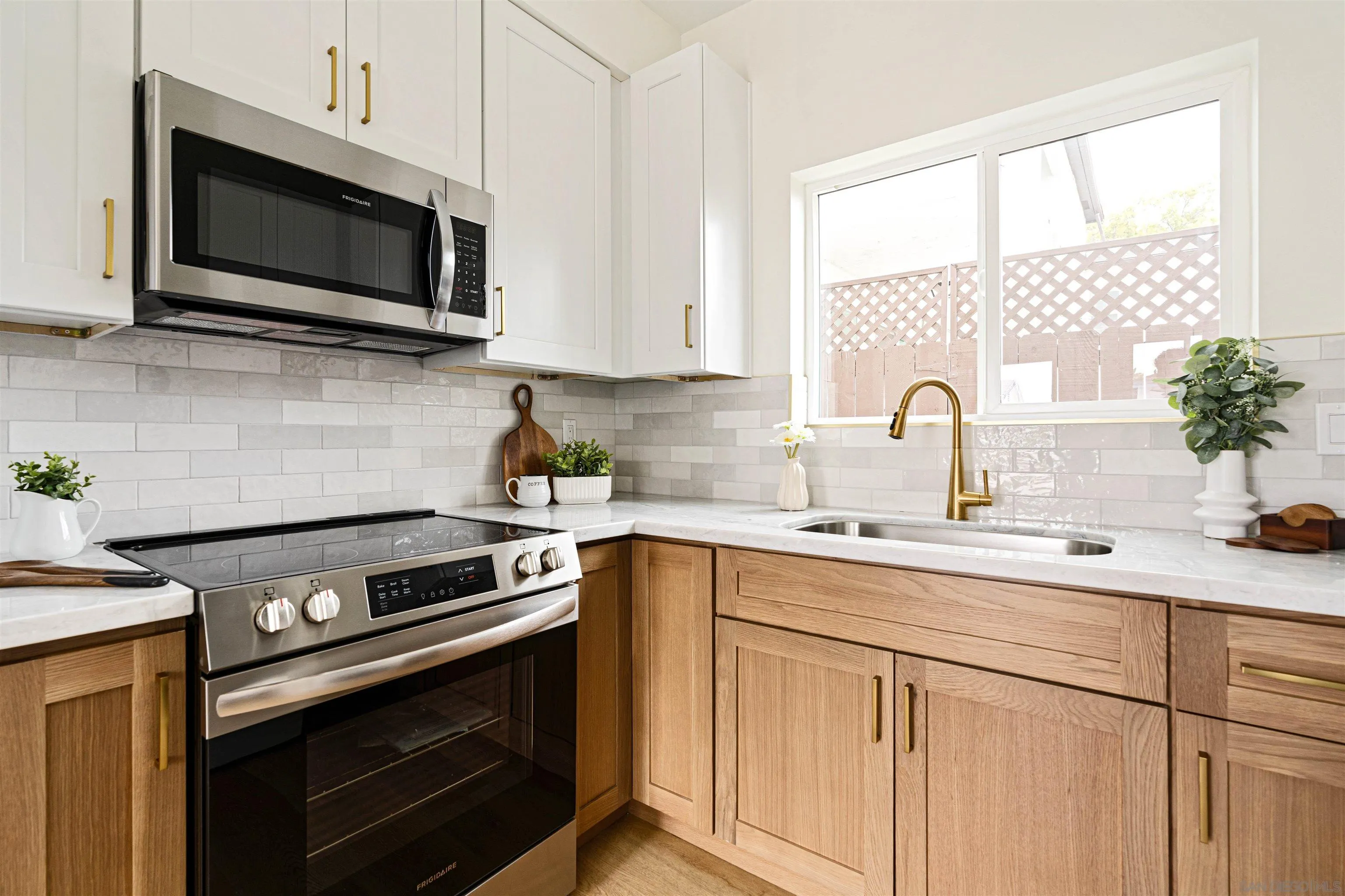 https://cdn.realtyfeed.com/cdn/127/260022995/277308e42e72c26ee363006c8cb714ad.webp