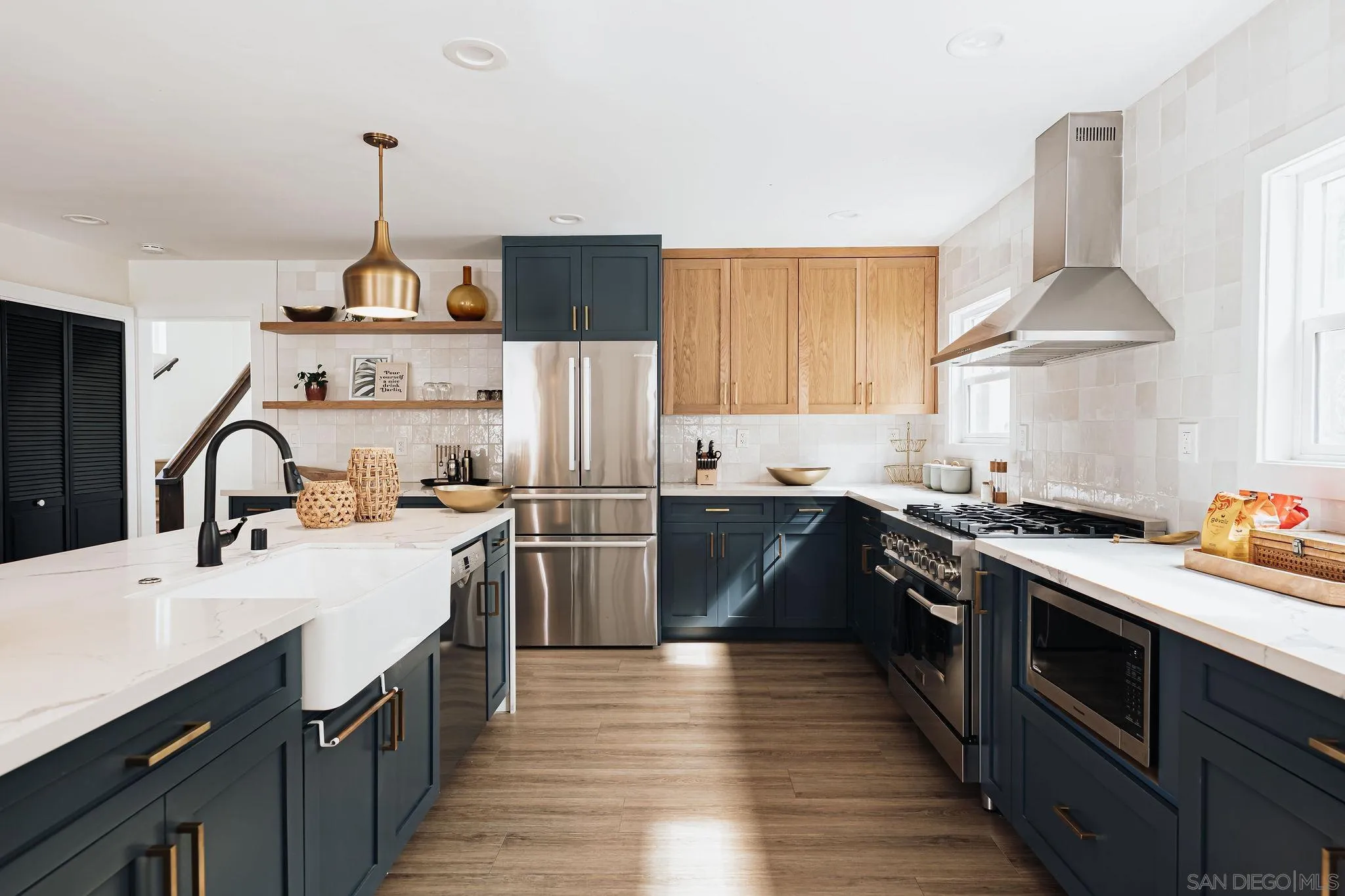https://cdn.realtyfeed.com/cdn/127/260022995/84e12c1a3a0ad531e1424d4b08f8f5c6.webp