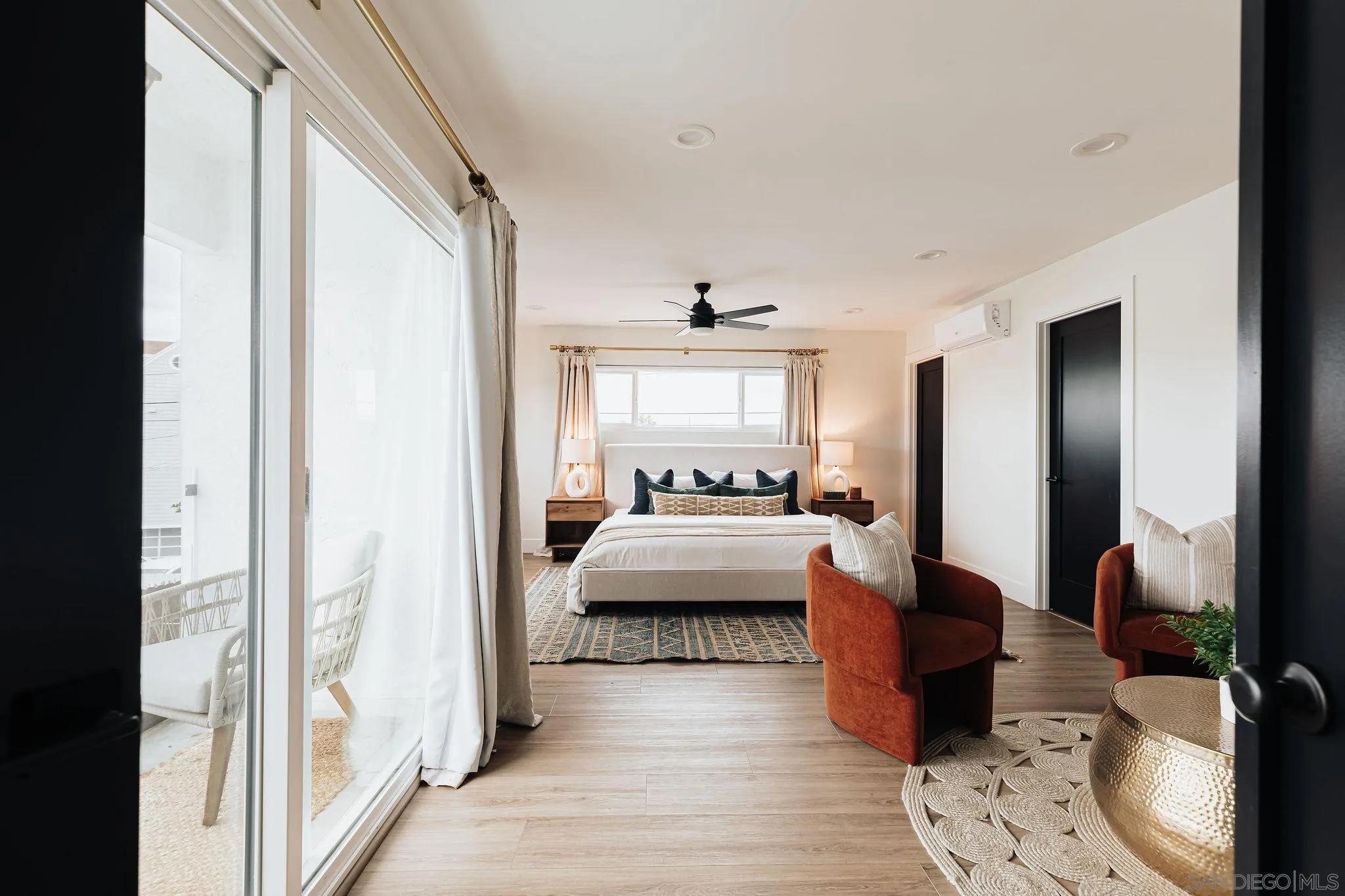 https://cdn.realtyfeed.com/cdn/127/260022995/ad0d2314e32cca3e4a12eeebb7d742c2.webp