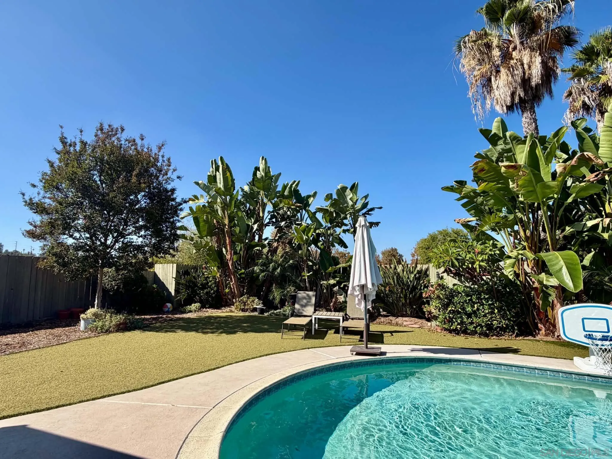 931 Summerfield Pl., ESCONDIDO, CA 92027 - Photo 4 of 6, Escondido, CA