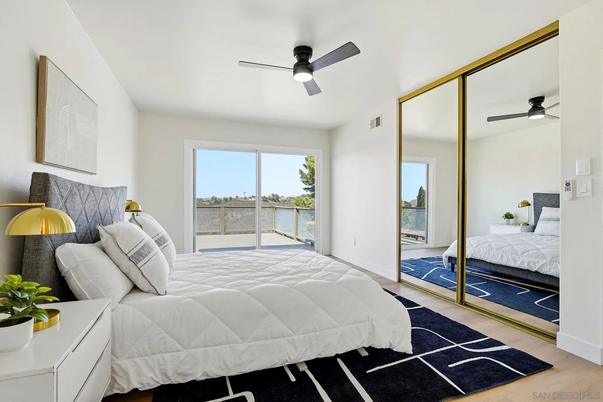 https://cdn.realtyfeed.com/cdn/127/260022998/891d9a8dd0b66842cb21e896bec701cb.webp