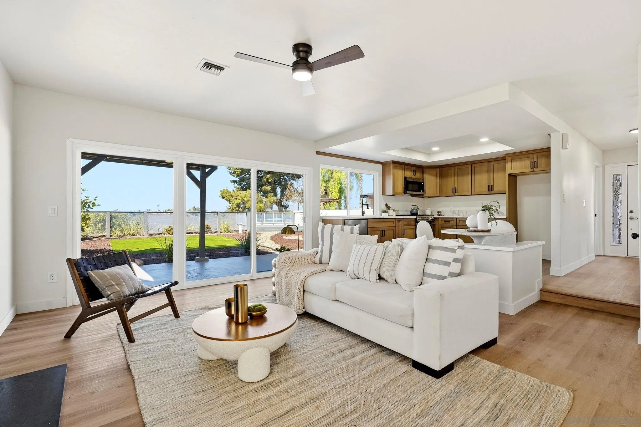 https://cdn.realtyfeed.com/cdn/127/260022998/a65a49ab39f93fdc67b4efd1935d695a.webp