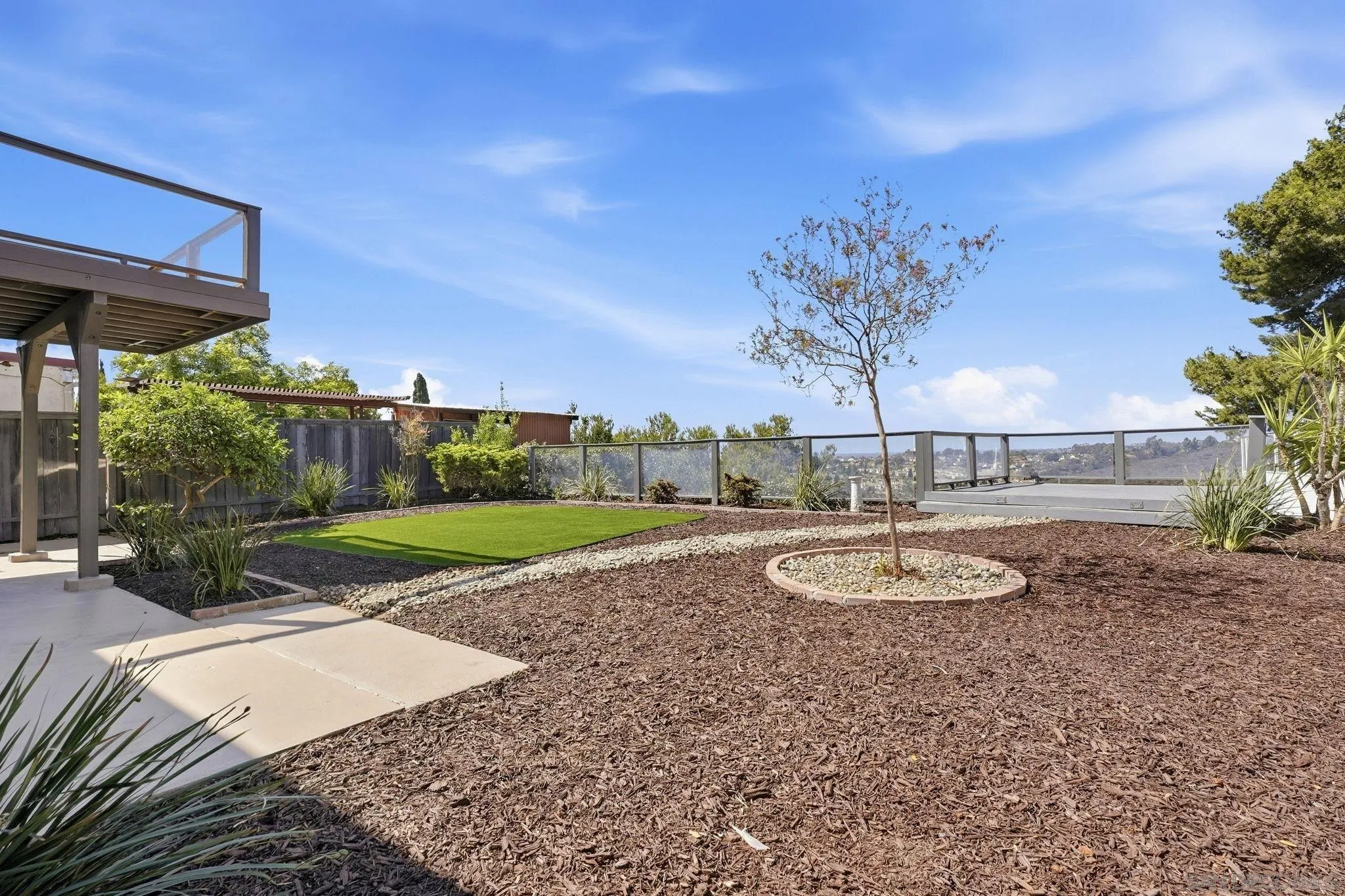https://cdn.realtyfeed.com/cdn/127/260022998/b54cac097a56ec9f4a60403671a33c8d.webp