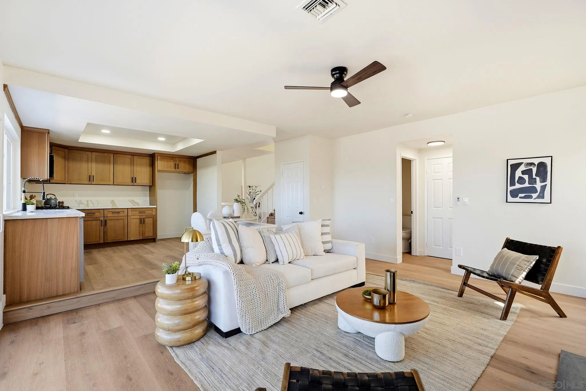 https://cdn.realtyfeed.com/cdn/127/260022998/fe8ff72a3aaa371867bd1fce5049d77d.webp
