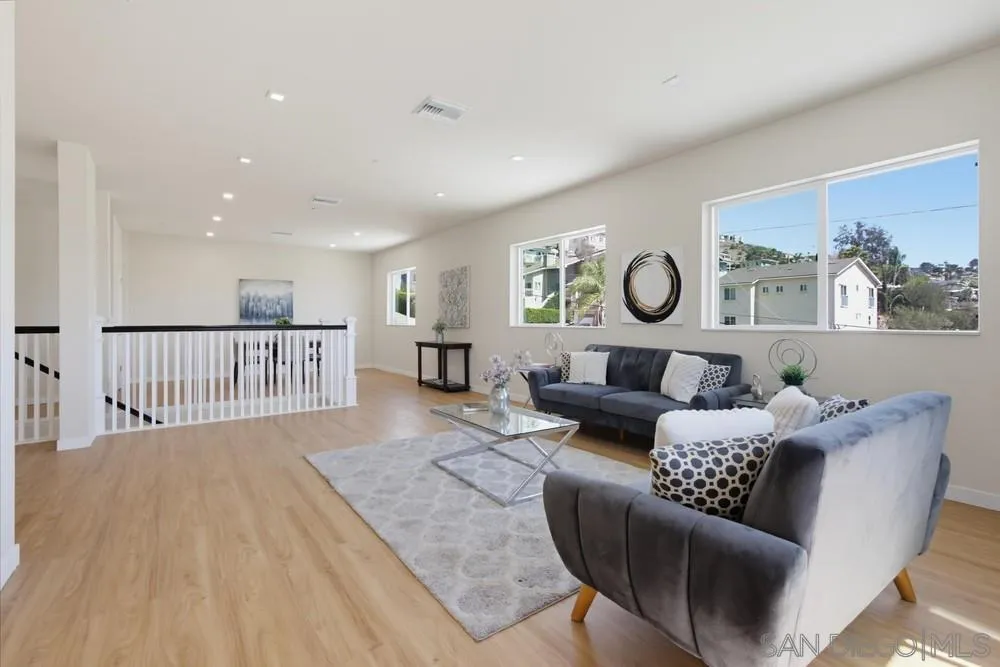 https://cdn.realtyfeed.com/cdn/127/260023004/23113ace155b05246584fafaf03724d5.webp