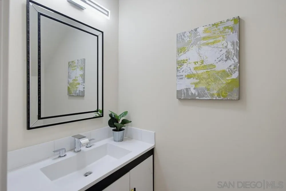 https://cdn.realtyfeed.com/cdn/127/260023004/4d60f2d0b261df025f1a94ea04fec7bc.webp