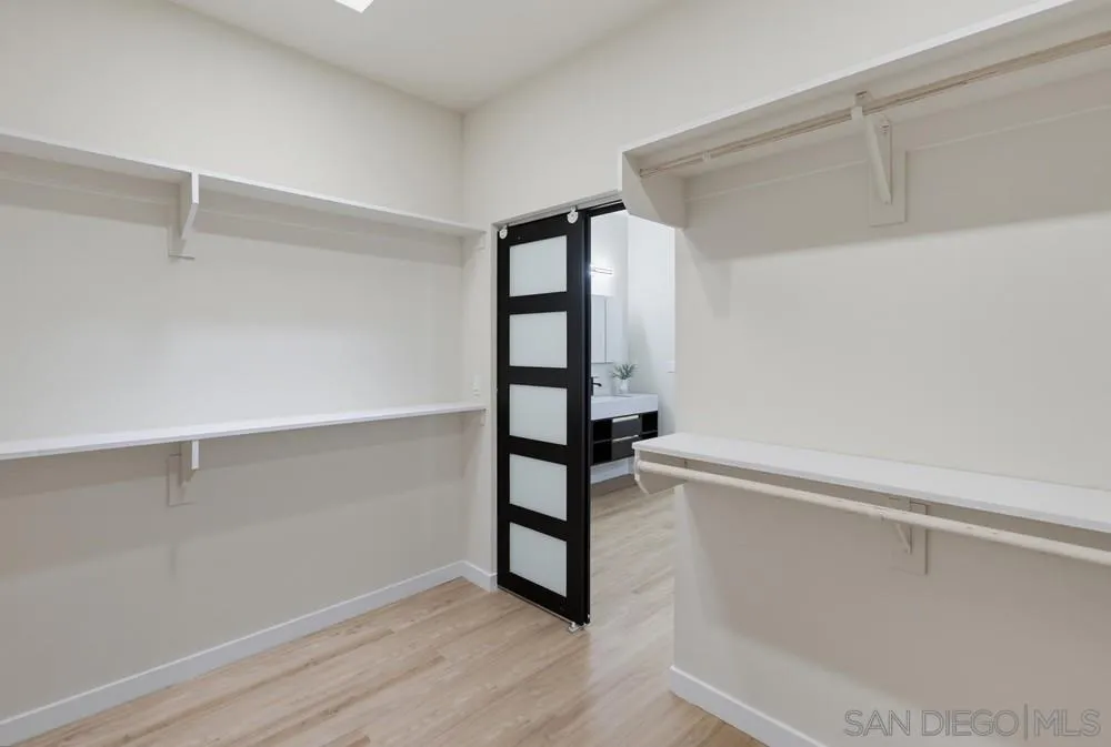 https://cdn.realtyfeed.com/cdn/127/260023004/8355bdbee94b4dfe6fdc75d8fccfcde7.webp