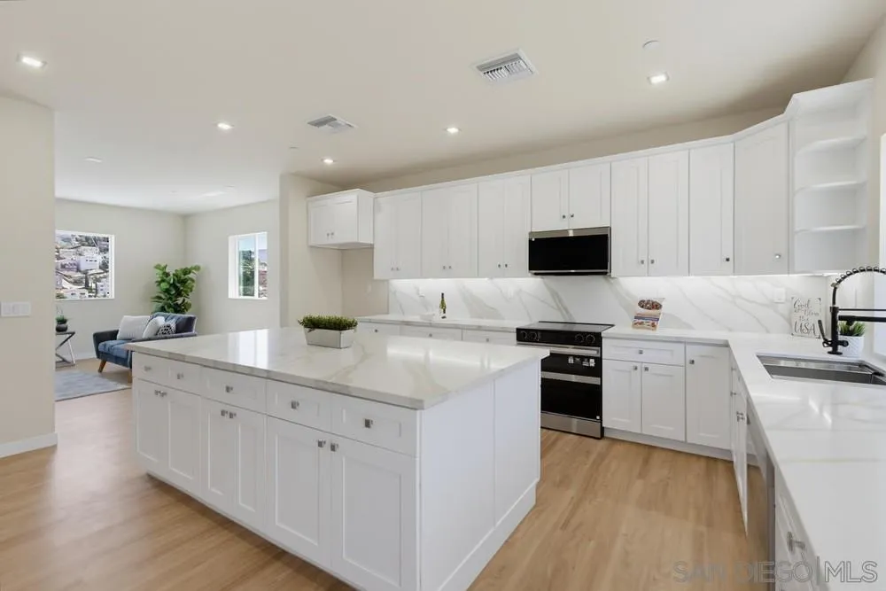 https://cdn.realtyfeed.com/cdn/127/260023004/93101024c07d1417616df0024829d956.webp