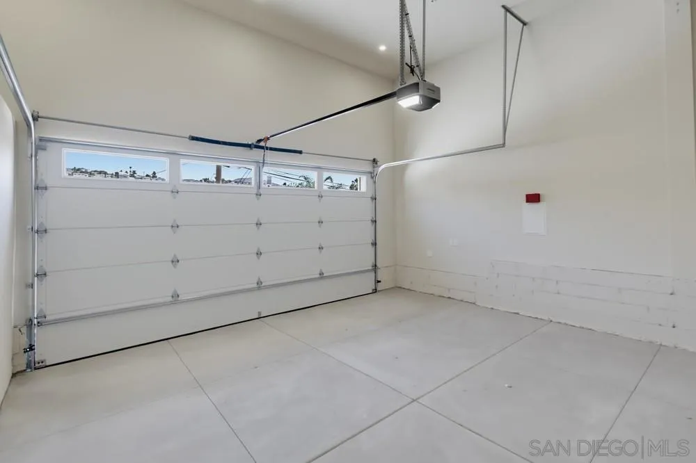 https://cdn.realtyfeed.com/cdn/127/260023004/9b00c5bb4fb4f96905c45be5ca45b79a.webp