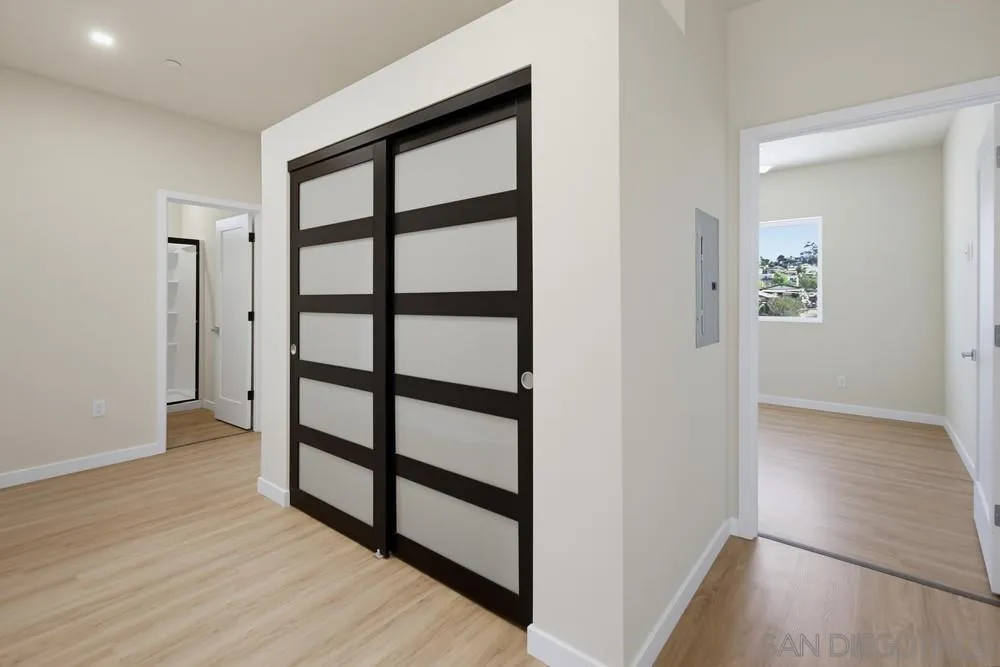 https://cdn.realtyfeed.com/cdn/127/260023004/d4d49f2d1a8fddd08e43342e1ec32406.webp