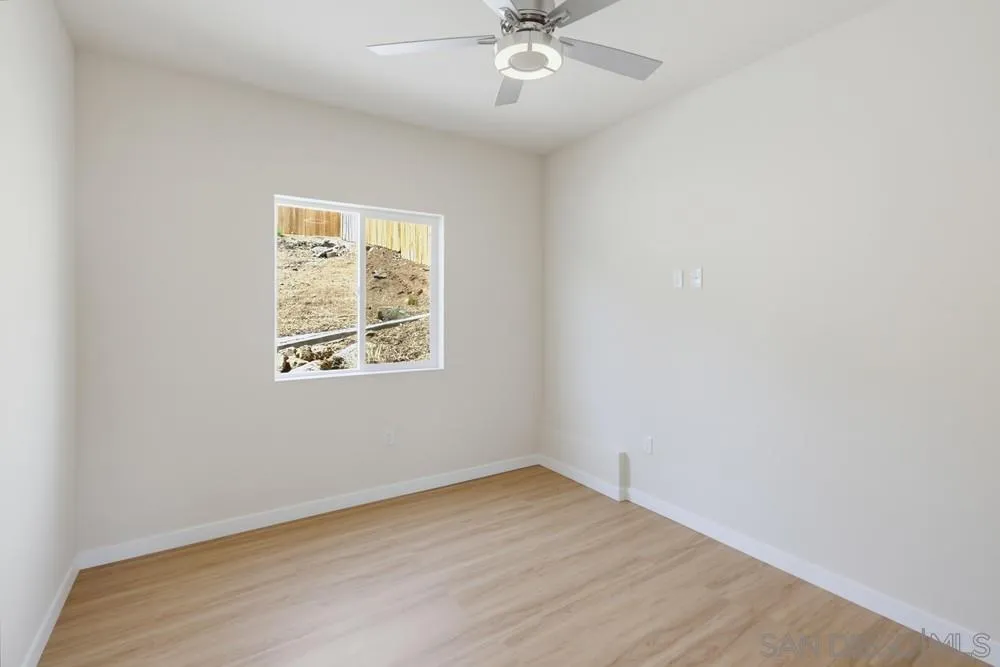 https://cdn.realtyfeed.com/cdn/127/260023004/e074c97371631293cb1f34987647e379.webp
