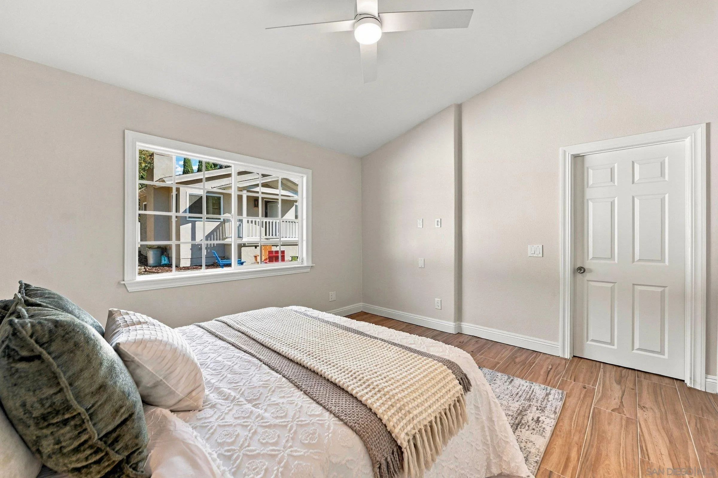 https://cdn.realtyfeed.com/cdn/127/260023006/8f327d761c2d3984910bb3a9f566637c.webp