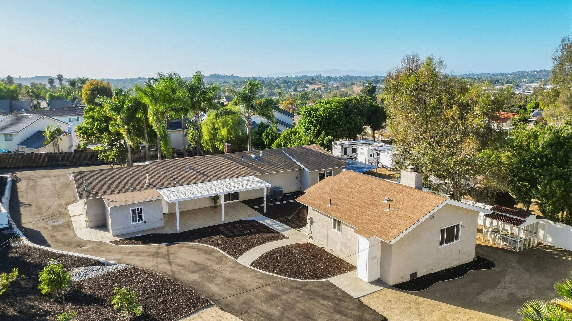 https://cdn.realtyfeed.com/cdn/127/260023006/cd39d3b13b6cfb45586be39c2a1635b6.webp