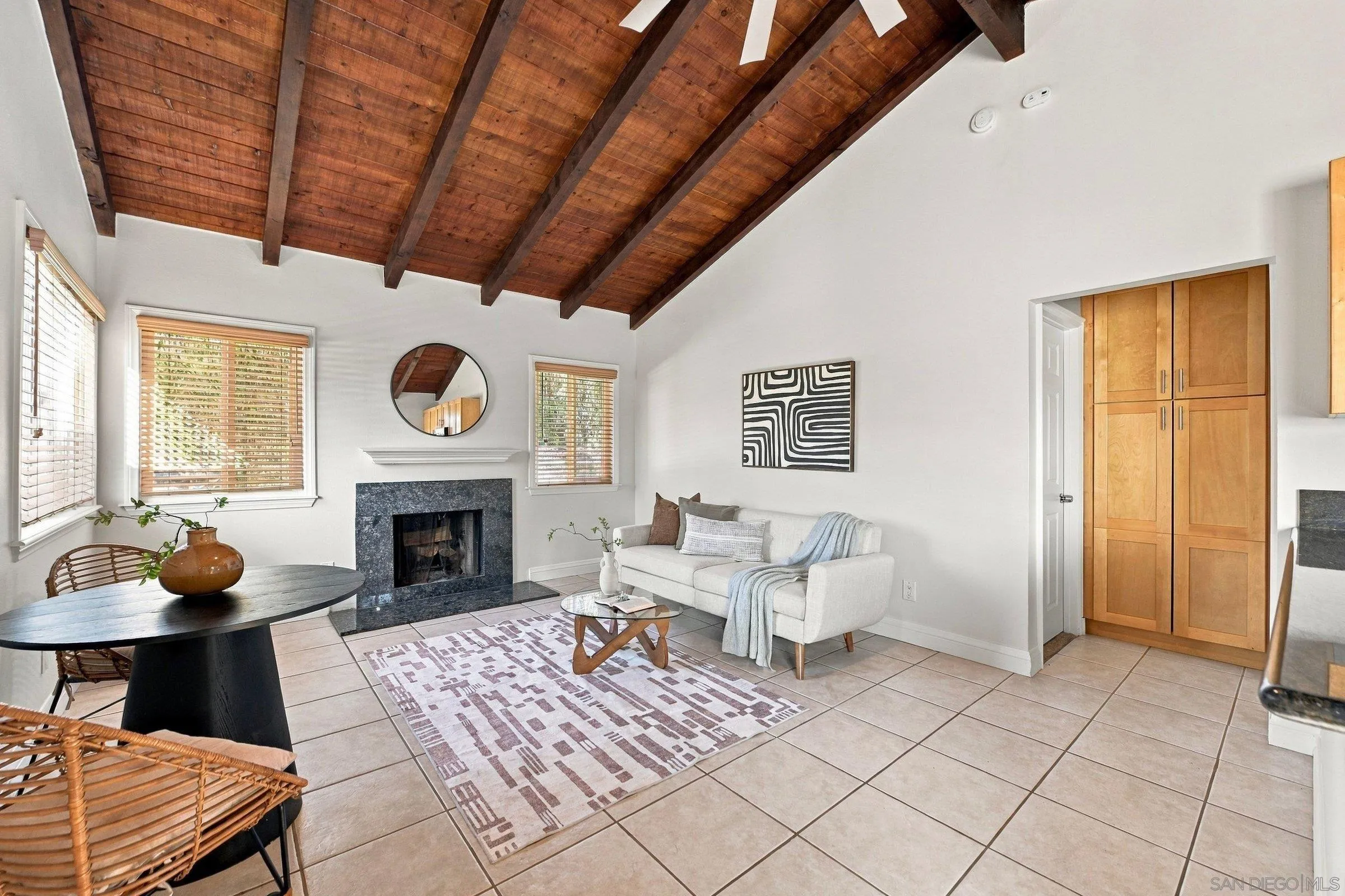 https://cdn.realtyfeed.com/cdn/127/260023006/dbc830e7c56f84bcdf17a344e8e9ba0d.webp
