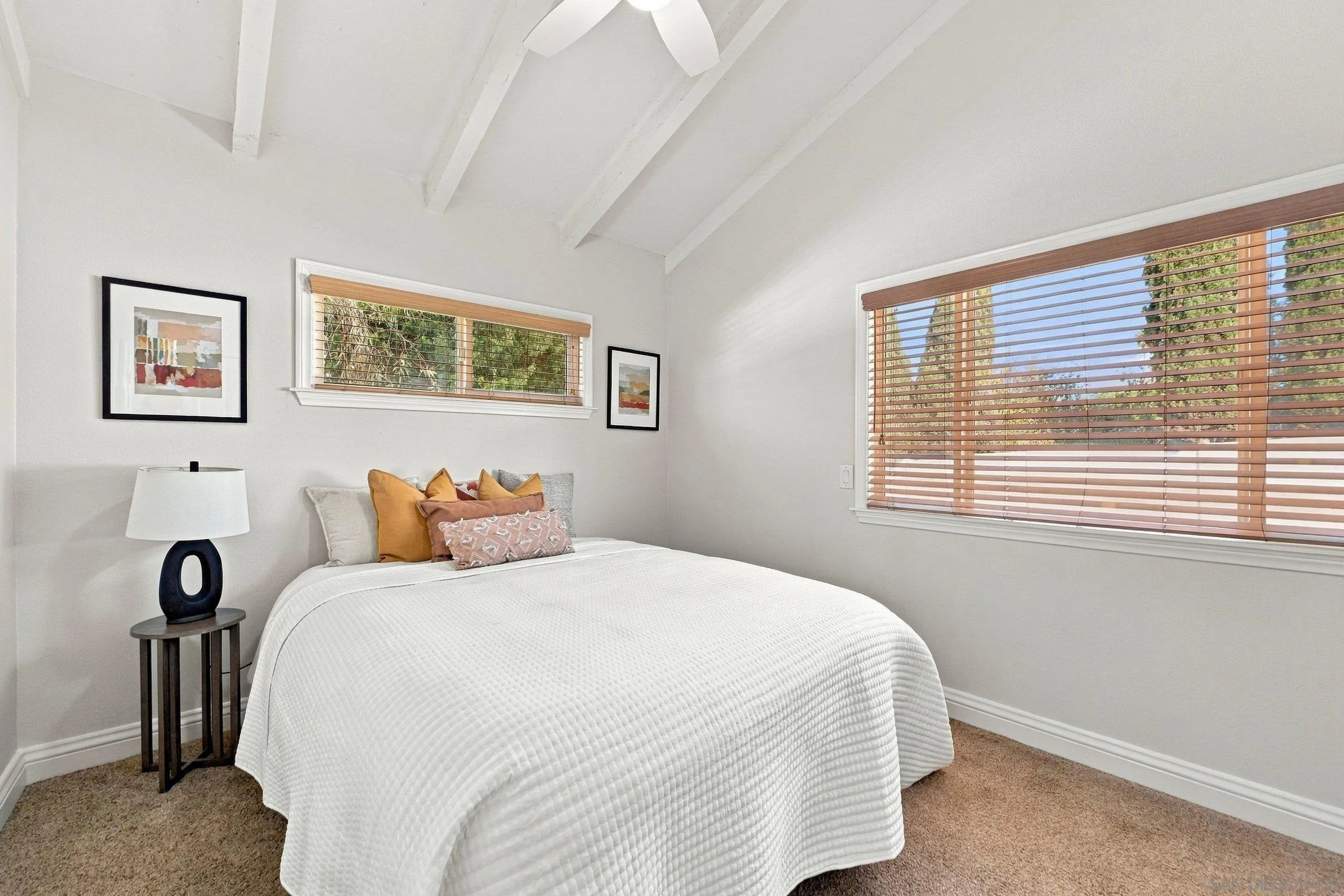 https://cdn.realtyfeed.com/cdn/127/260023006/efa272ceecc48e61d1e707324d615a34.webp