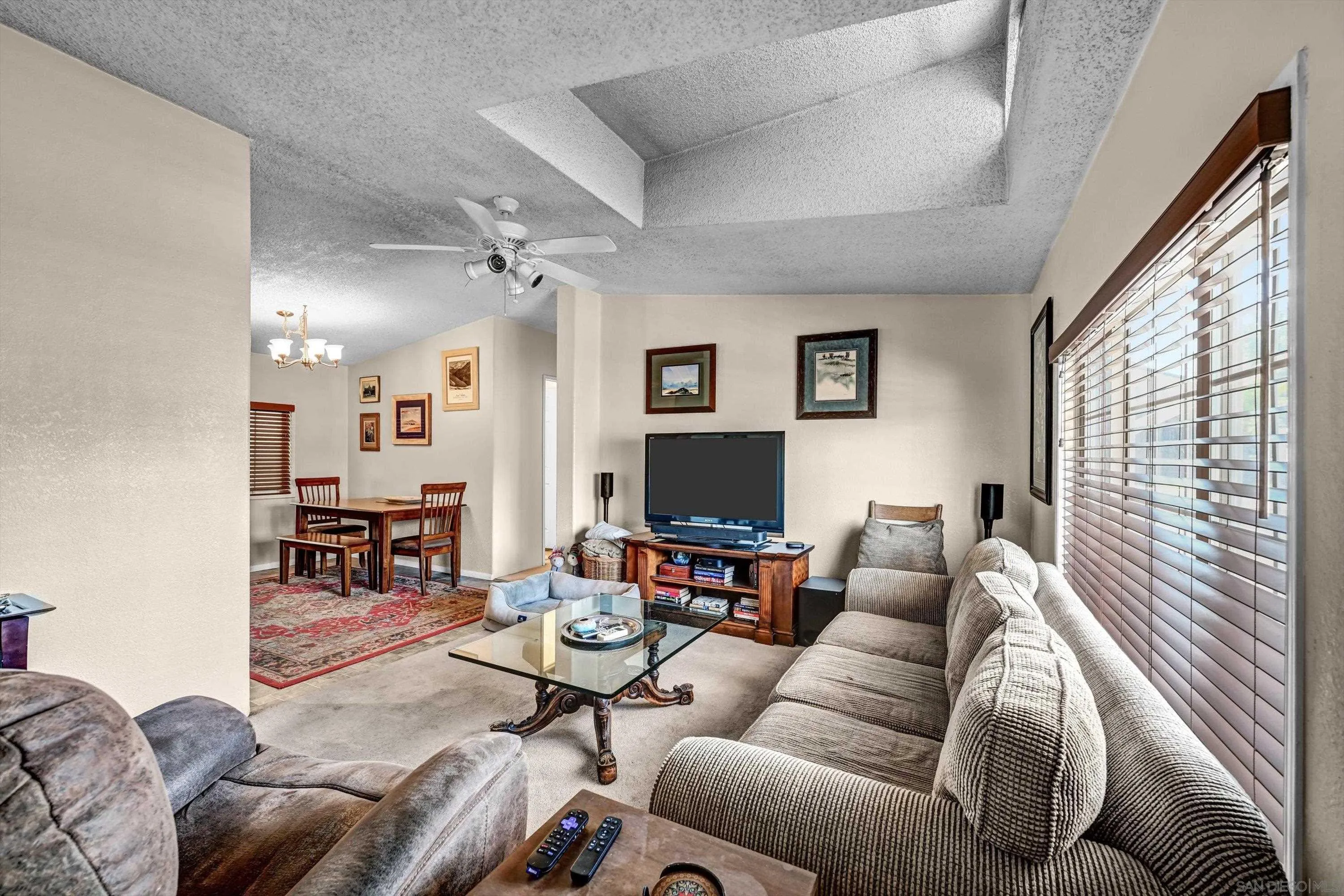 https://cdn.realtyfeed.com/cdn/127/260023007/7c6dfca5e86d6f3b2bb0b93f5920d5e2.webp
