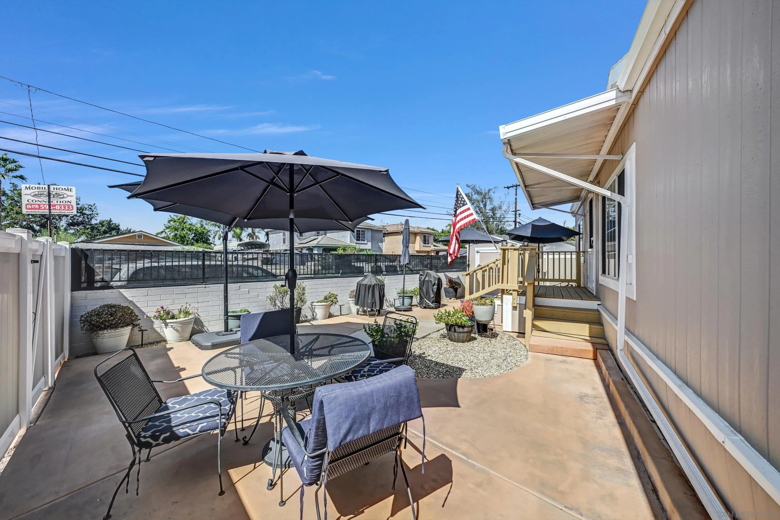 https://cdn.realtyfeed.com/cdn/127/260023007/dbac1f8406cf434874da894fbd010e63.webp