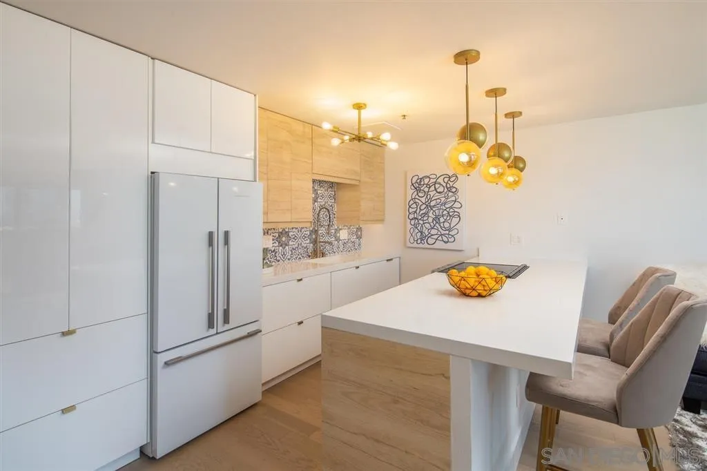 https://cdn.realtyfeed.com/cdn/127/260023008/481343ba57dcd1f04e7624e5637fdb4c.webp