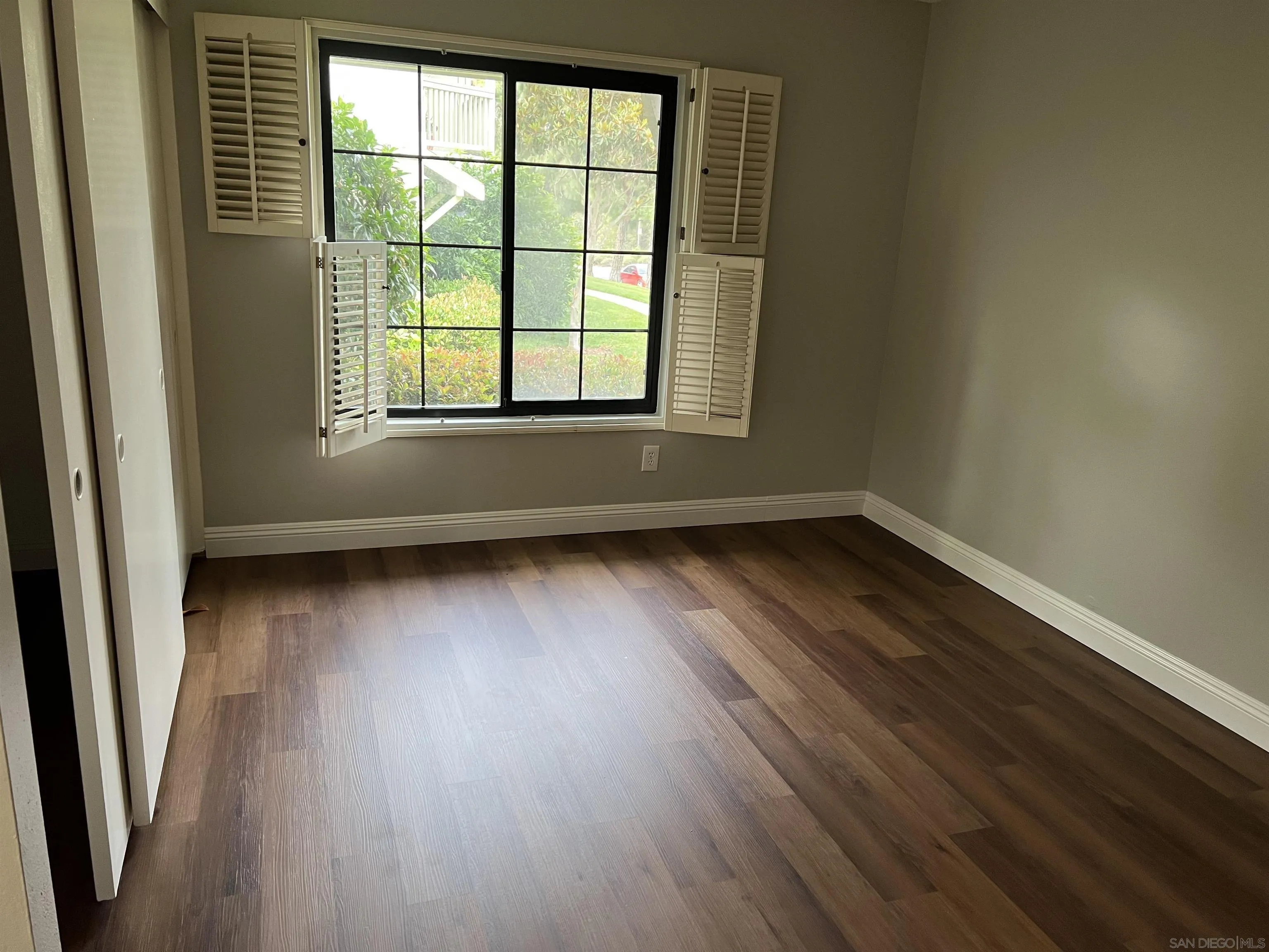 https://cdn.realtyfeed.com/cdn/127/260023010/2f4a3dba2da452d039450b517d80e135.webp