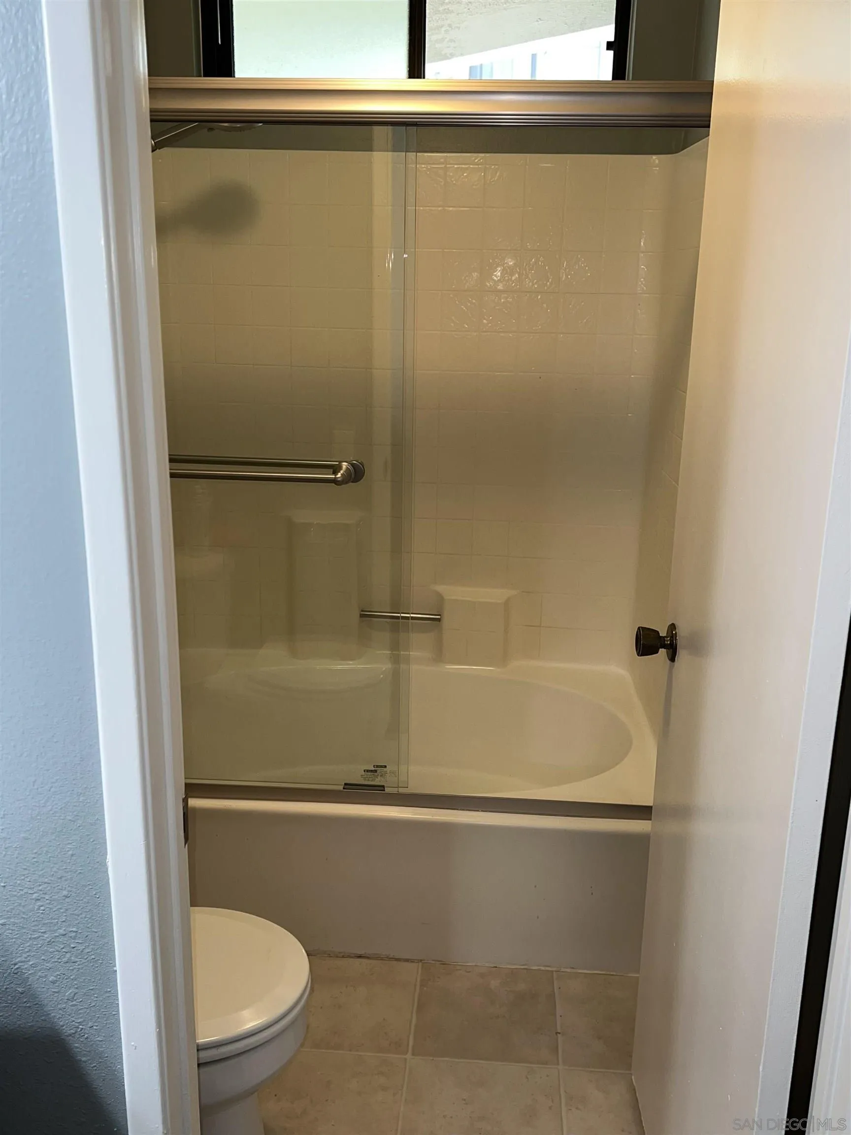 https://cdn.realtyfeed.com/cdn/127/260023010/7267d833ccb1ad94b82c777935c4f1db.webp