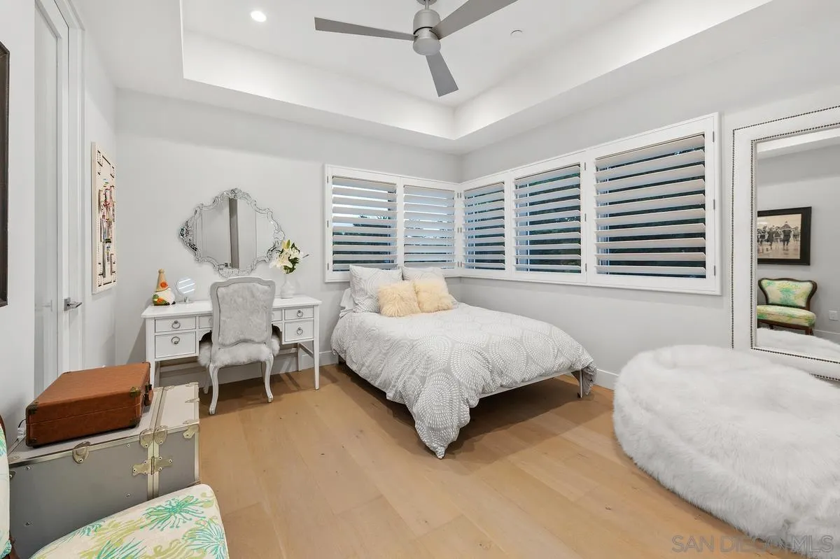 https://cdn.realtyfeed.com/cdn/127/260023016/51a6efe465d271d7c4a650834c1cf9c9.webp