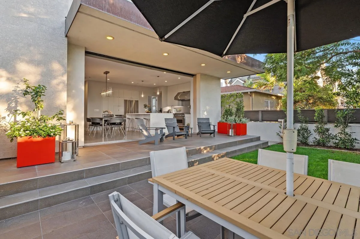 https://cdn.realtyfeed.com/cdn/127/260023016/f1ca7f3d6b95ac73c8388bbf5a0d3ea7.webp
