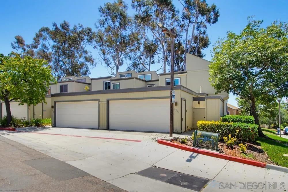 10503 Caminito Memosac, San Diego, CA 92131 - Photo 3 of 26, San Diego, CA